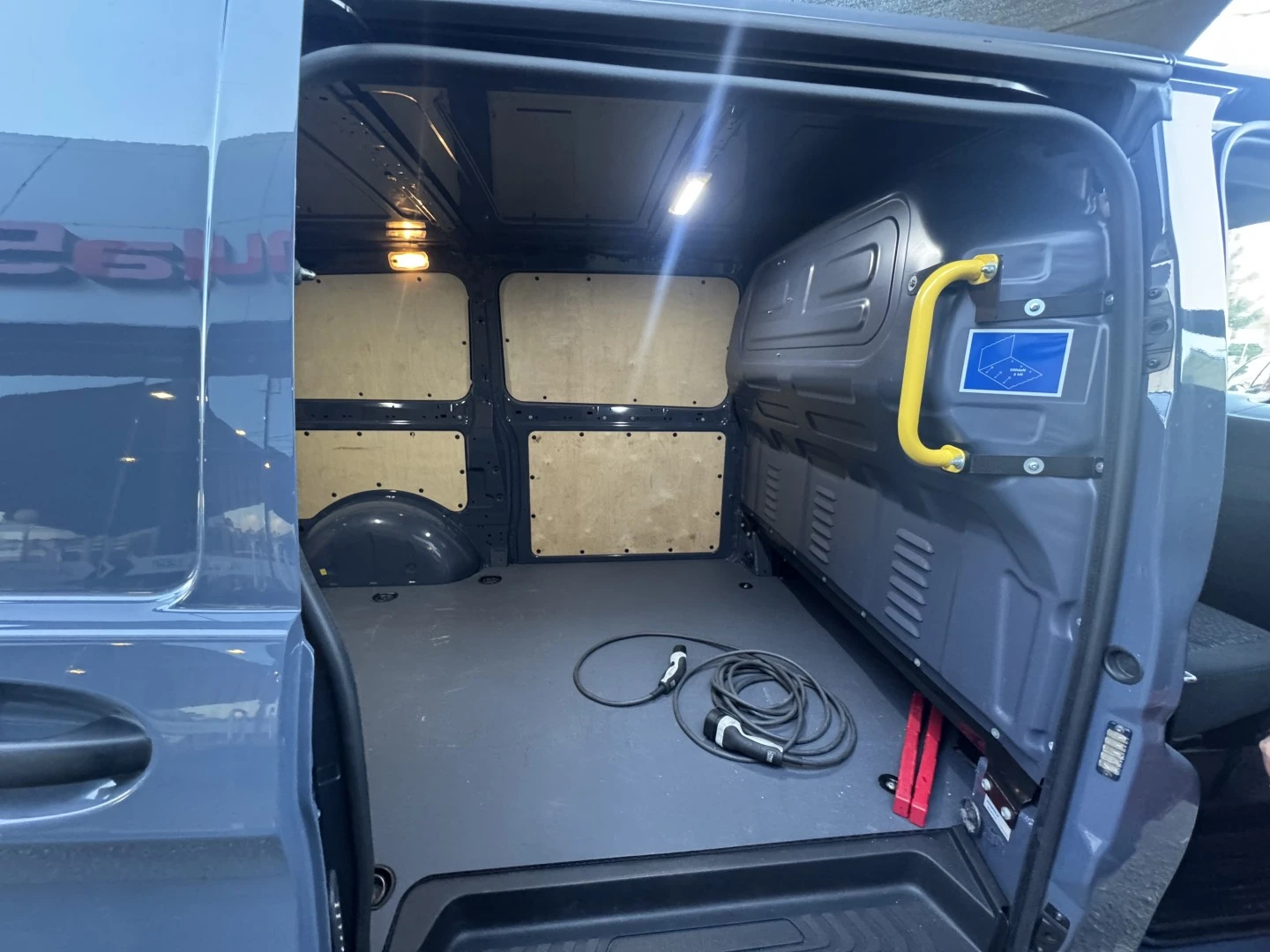 Mercedes-Benz eVito Longo 3Lugares c/ IVA