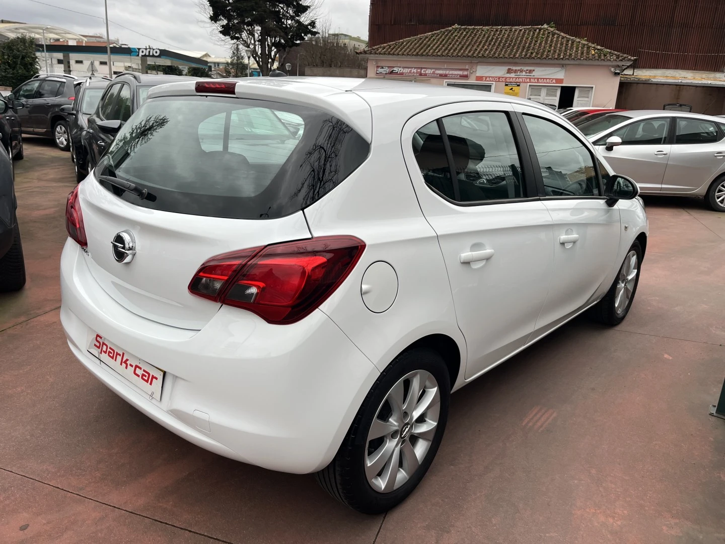 Opel Corsa 1.2 Enjoy