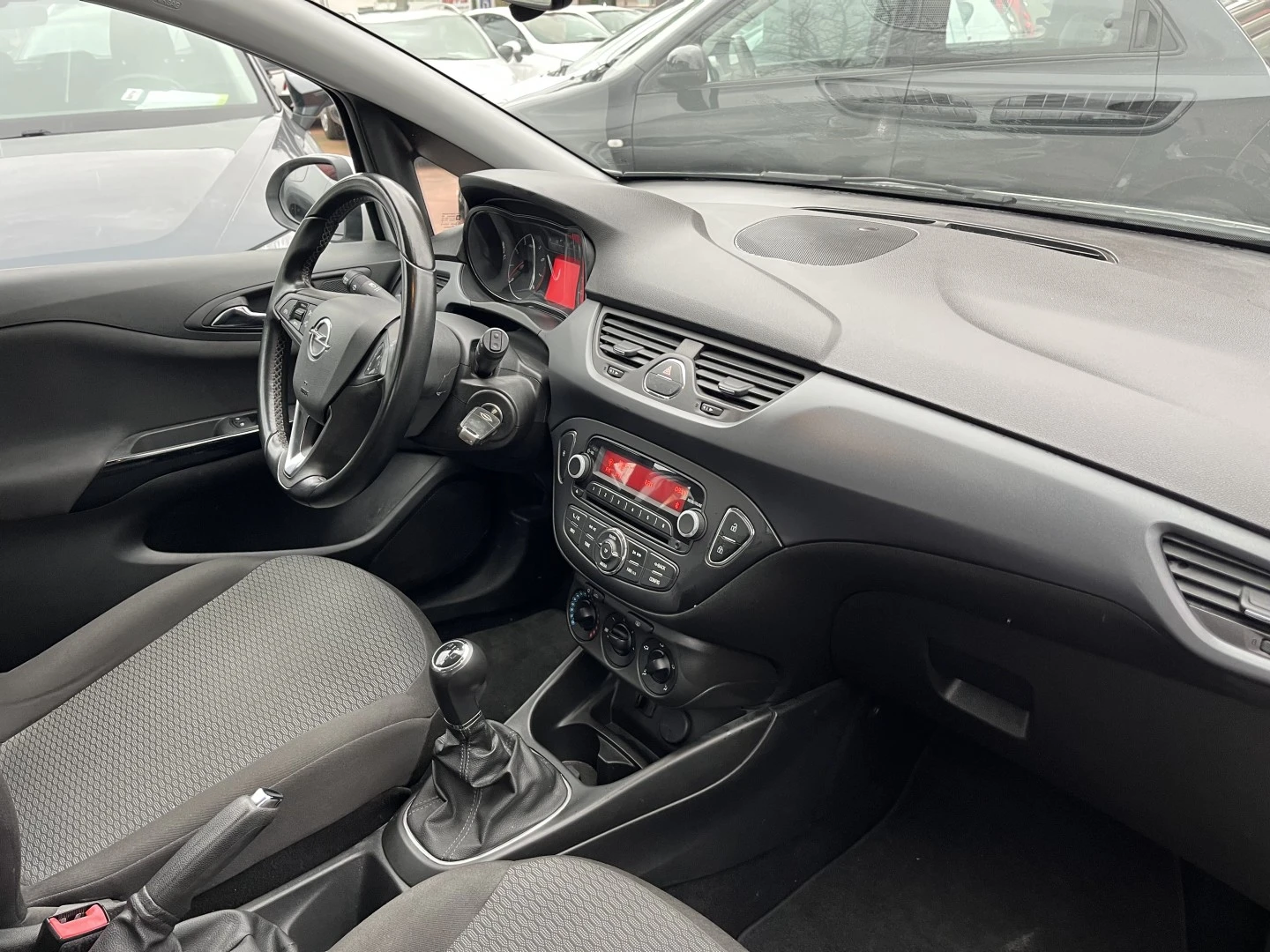 Opel Corsa 1.2 Enjoy