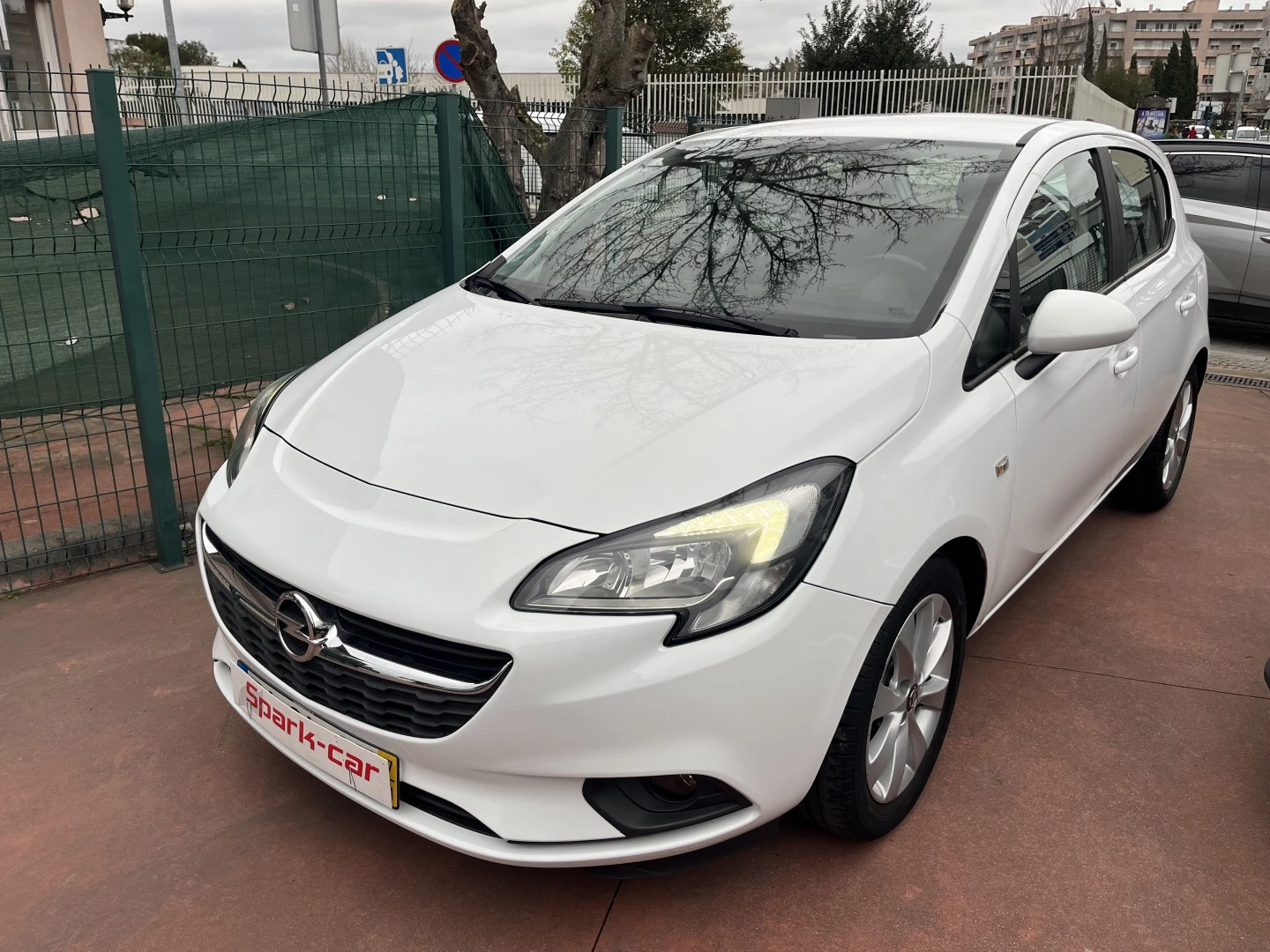 Opel Corsa 1.2 Enjoy