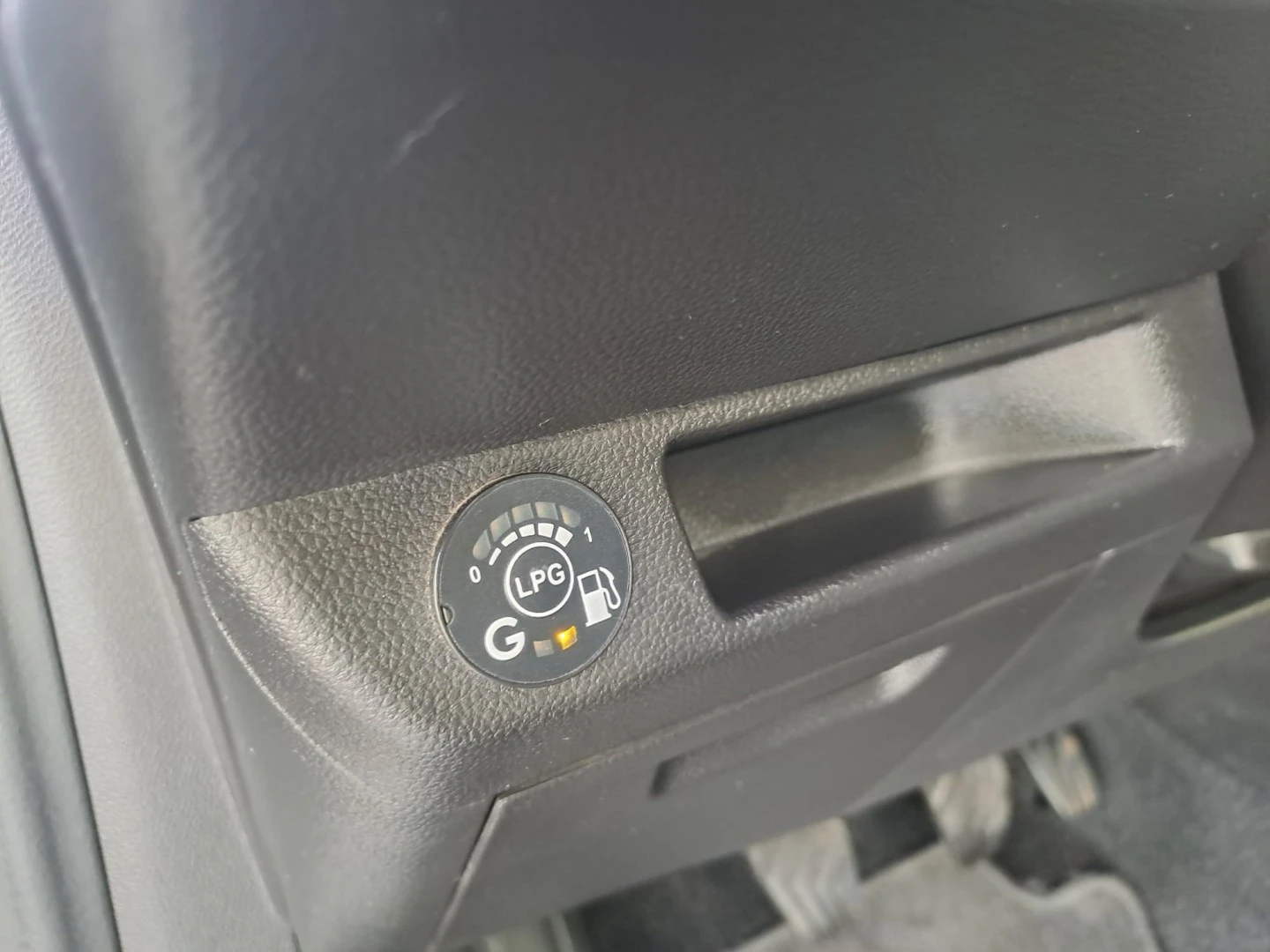 Renault Clio 1.0 TCe Intens Bi-Fuel