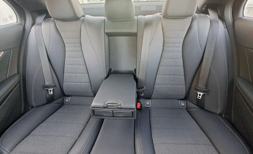Mercedes-Benz E 220 D Avantgarde
