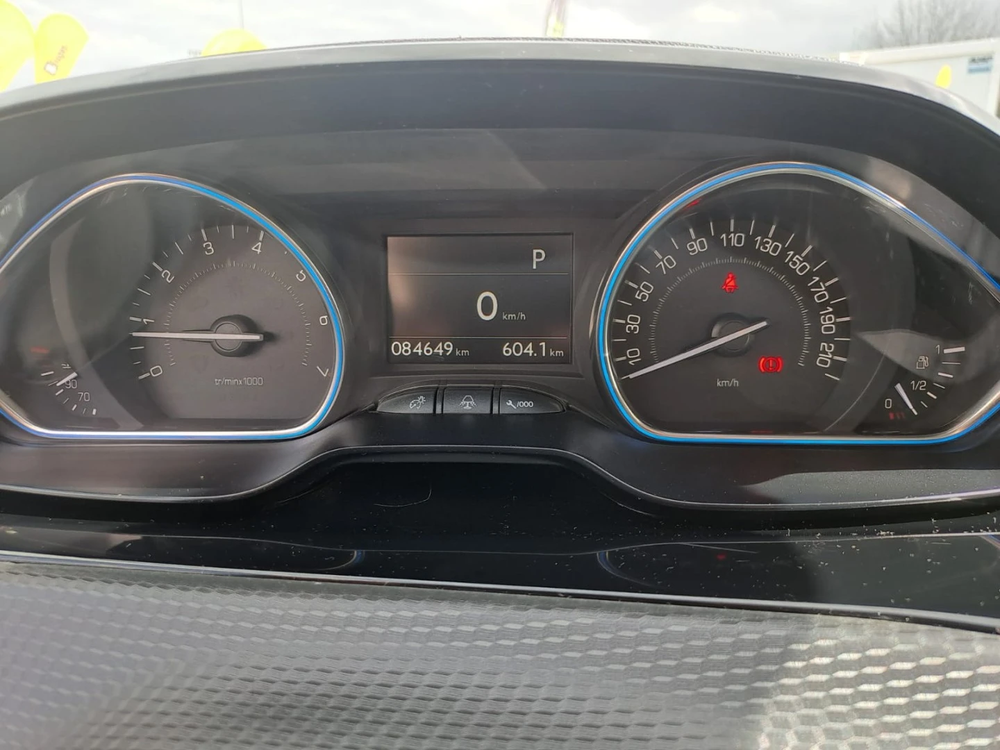 Peugeot 2008 1.2 PureTech Allure EAT6