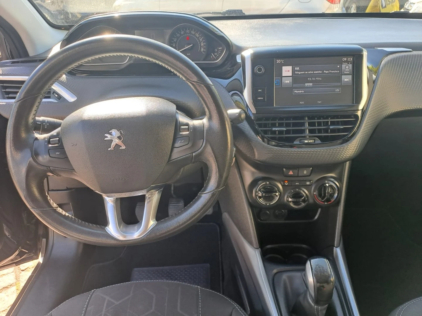 Peugeot 2008 1.2 PureTech Style