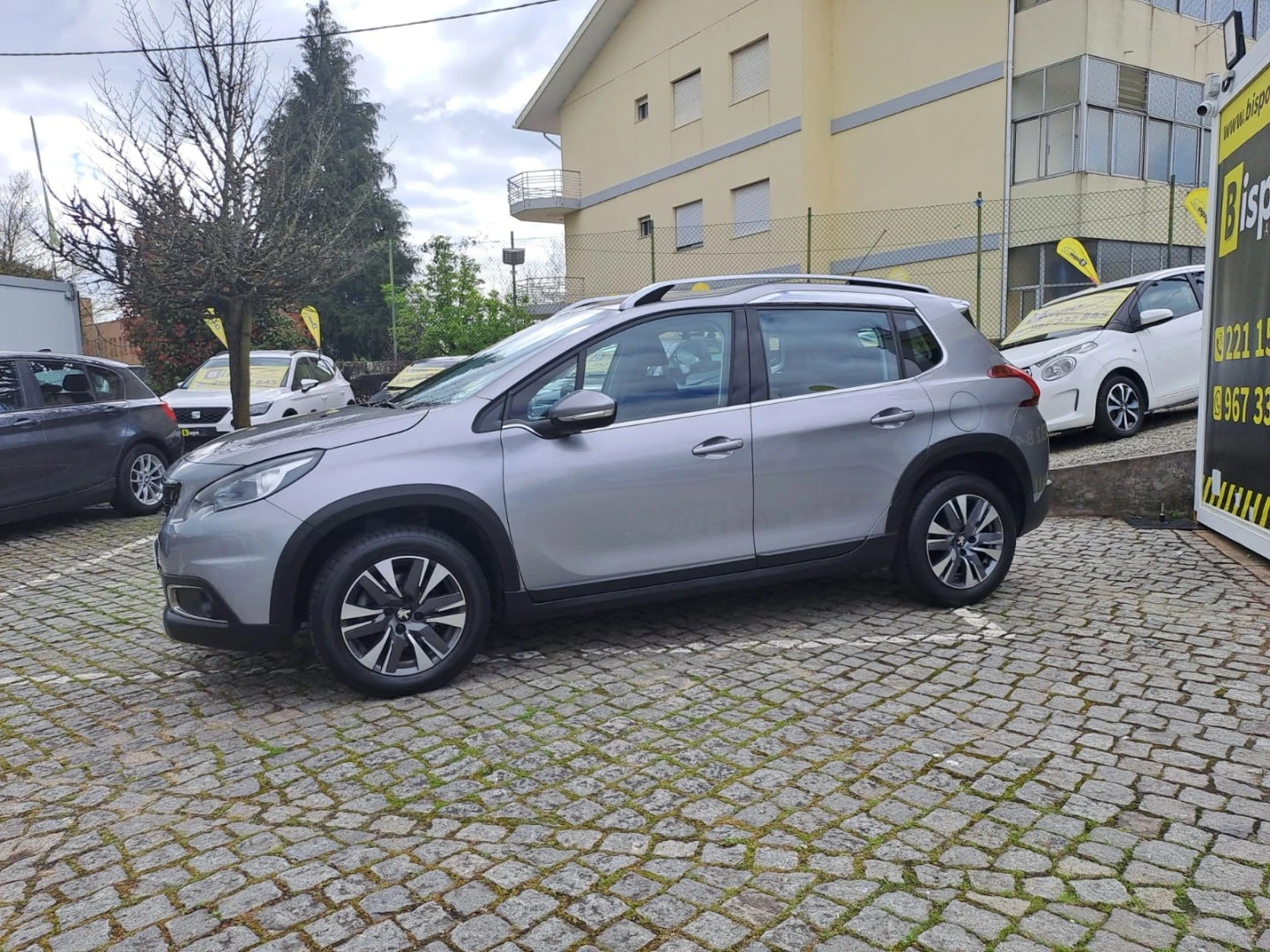 Peugeot 2008 1.2 PureTech Allure EAT6