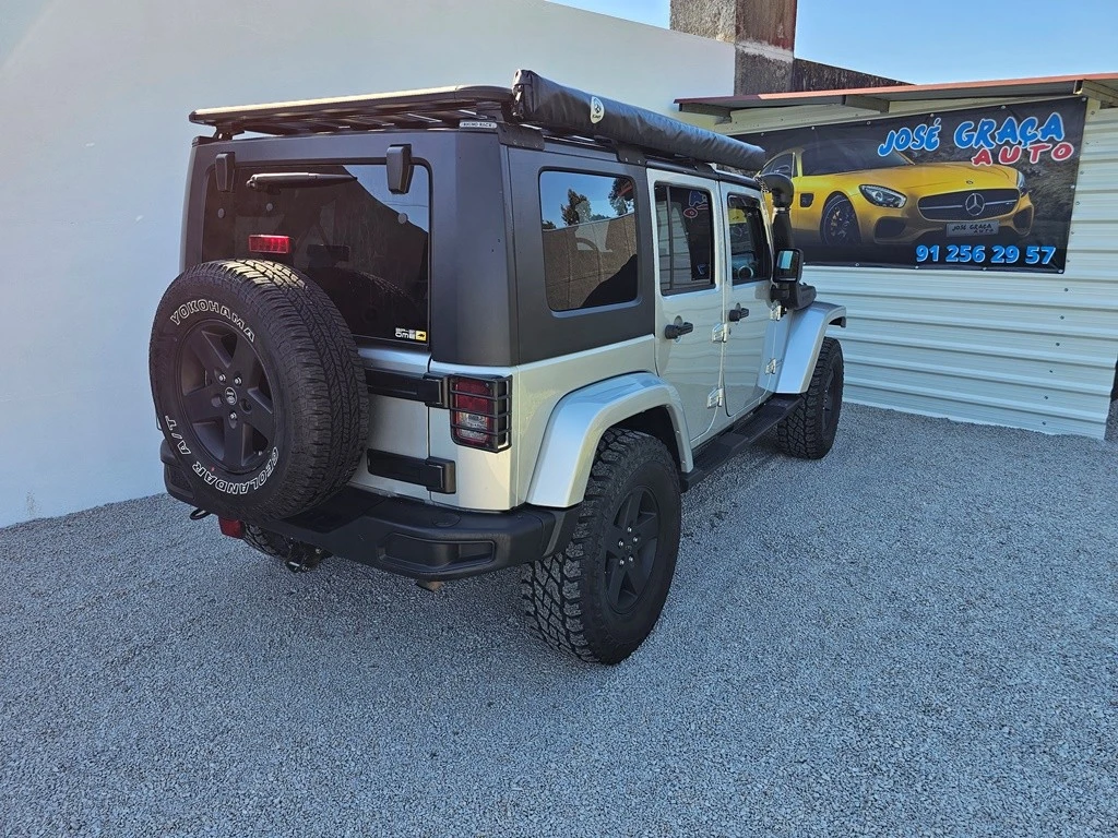 Jeep Wrangler Unlimited 2.8 CRD ATX Sahara Limited