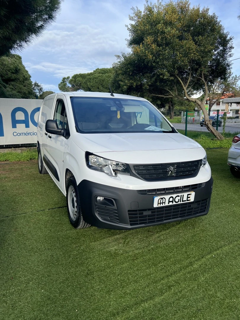 Peugeot Partner 1.5 BlueHDi Pemium Longa EAT8