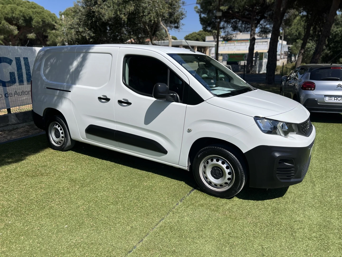 Peugeot Partner 1.5 BlueHDi Pemium Longa