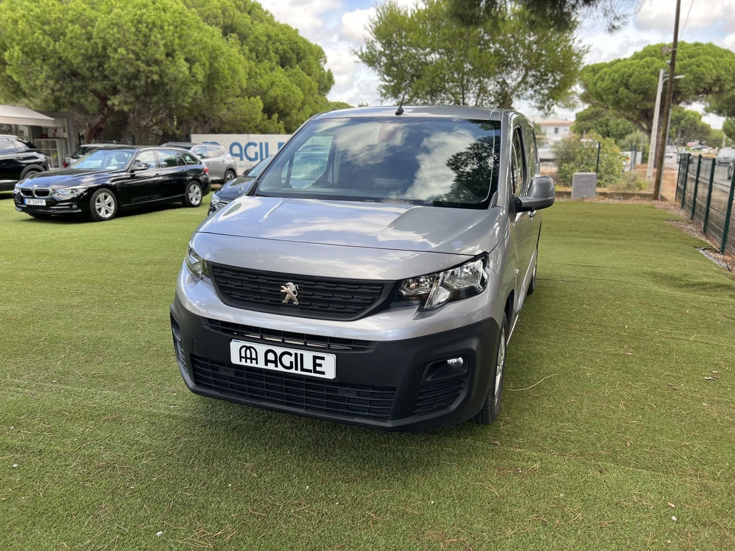 Peugeot Partner 1.5 BlueHDi Pemium Longa