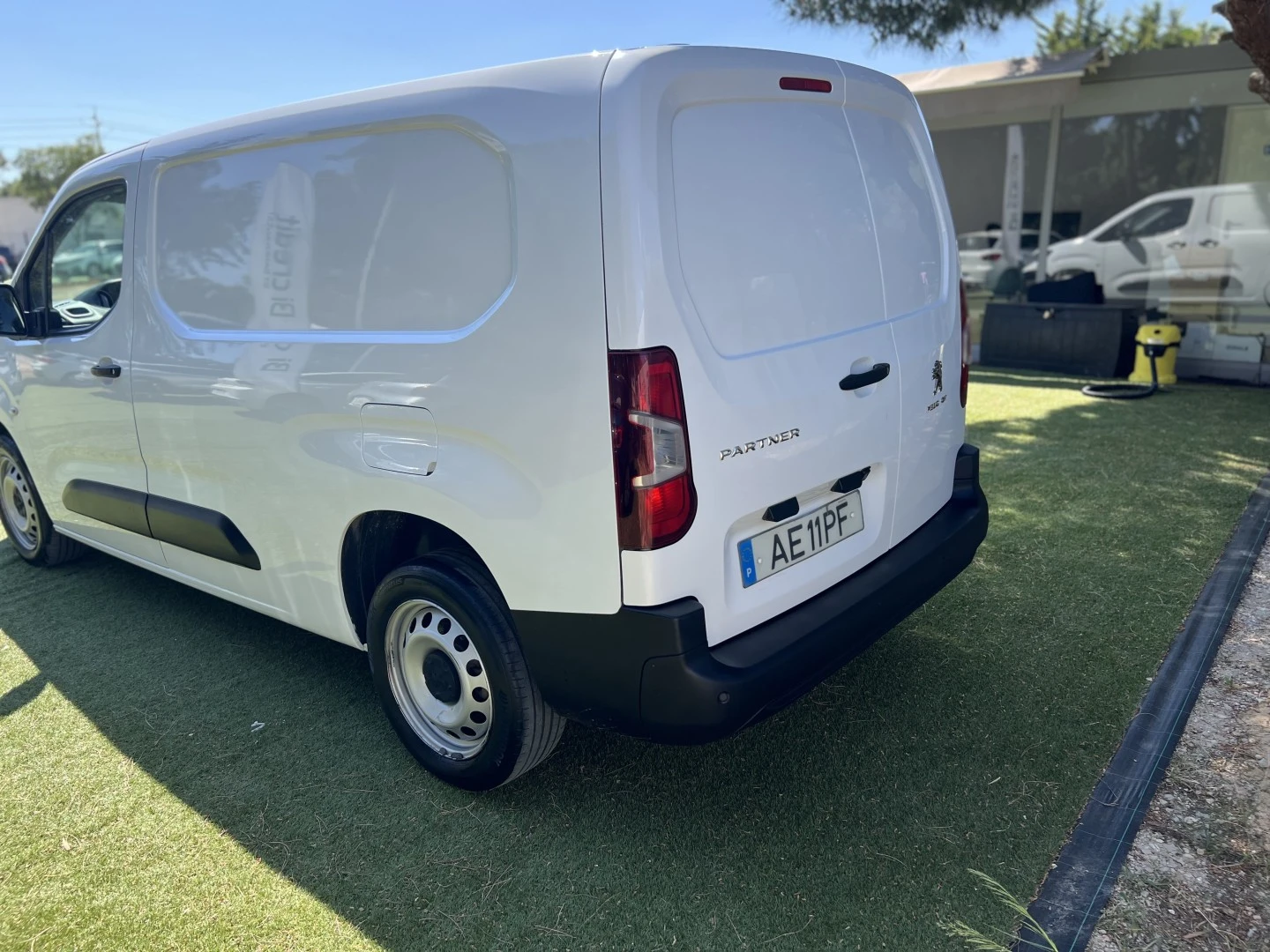 Peugeot Partner 1.5 BlueHDi Pemium Longa