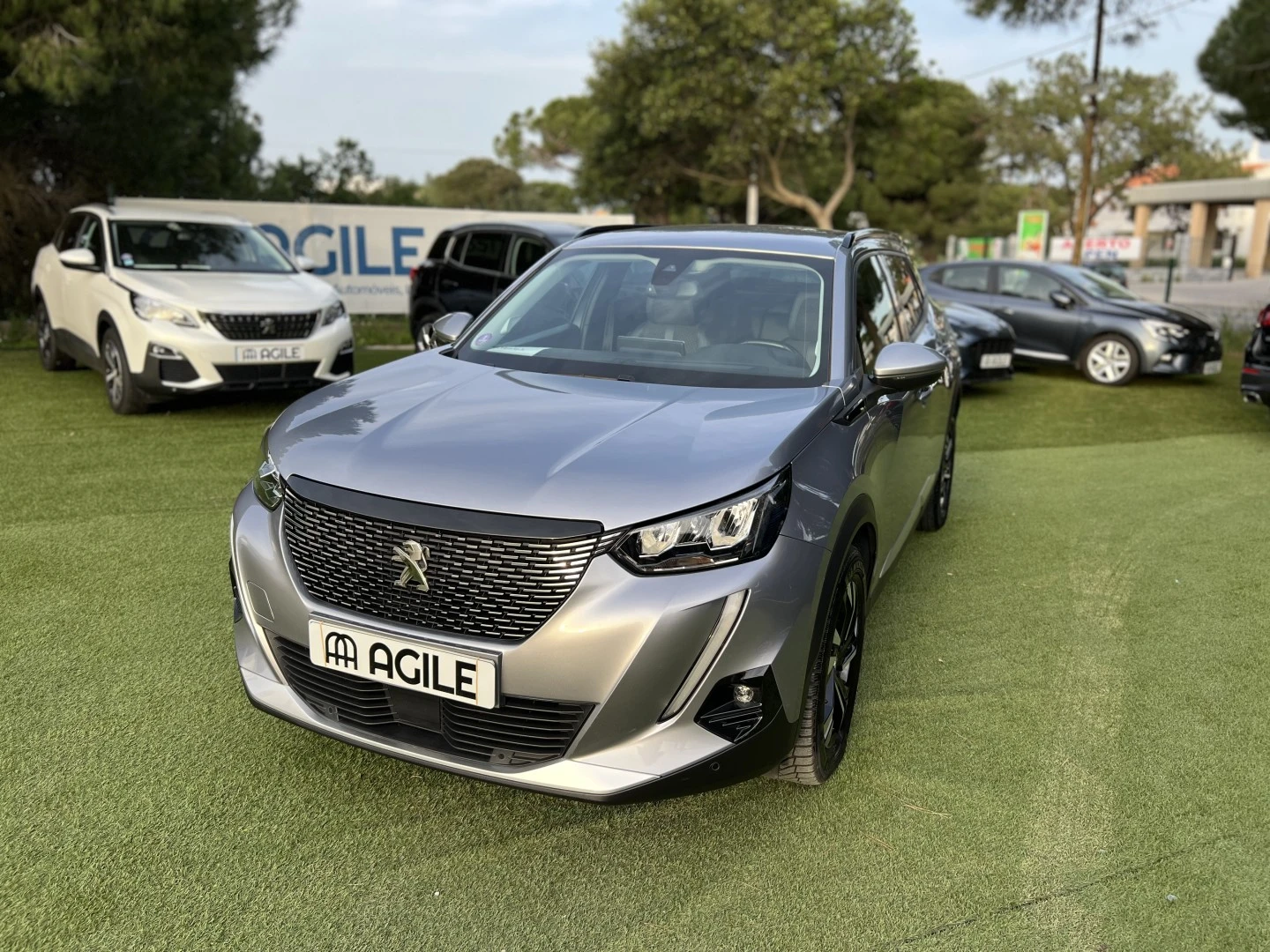 Peugeot 2008 PureTech 130 EAT8 Allure