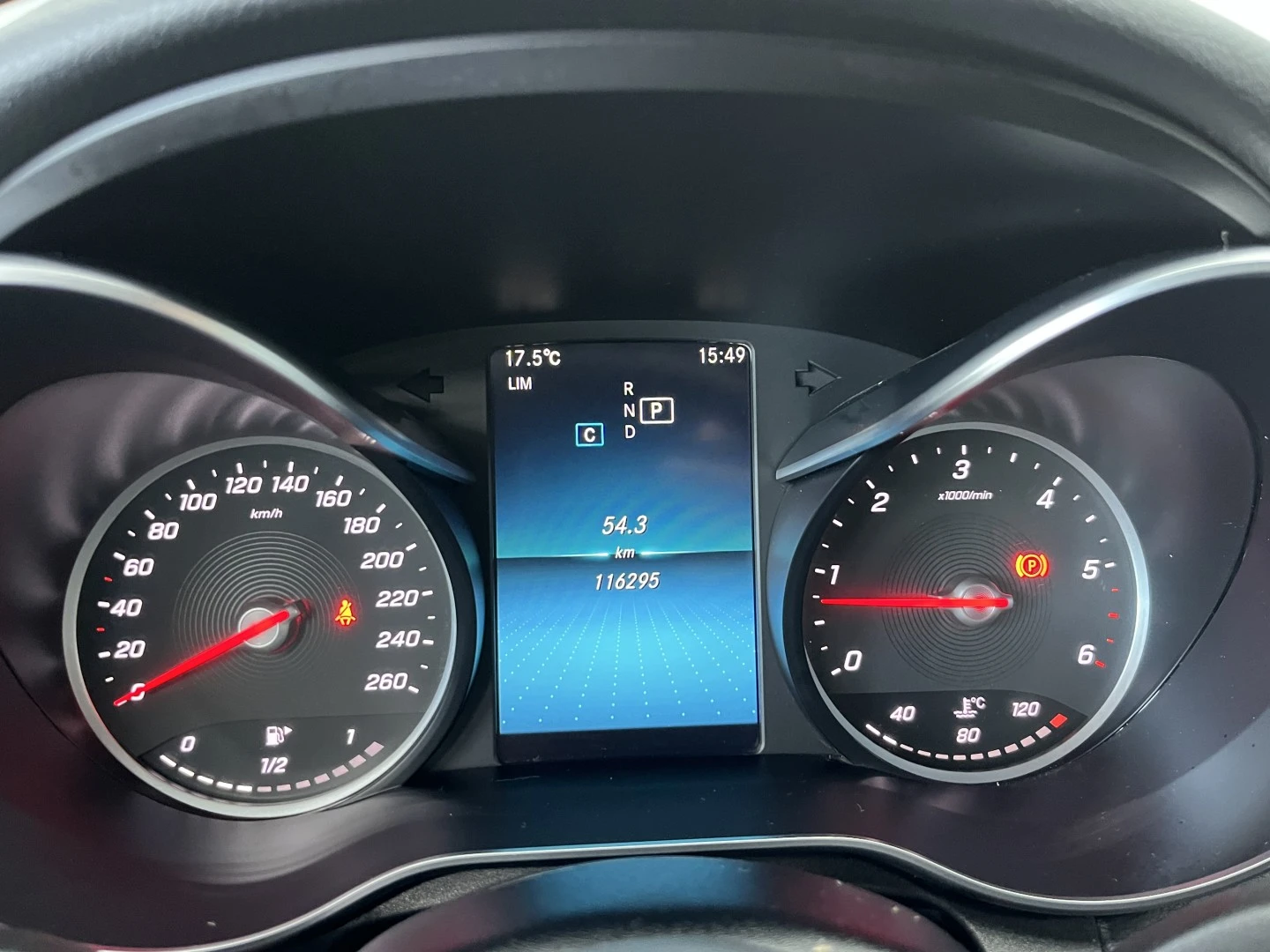 Mercedes-Benz C 200 AMG