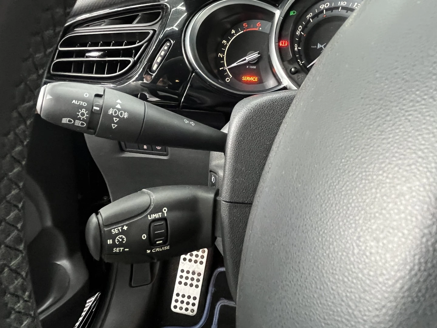 Citroën DS3 1.6 HDi Airdream So Chic