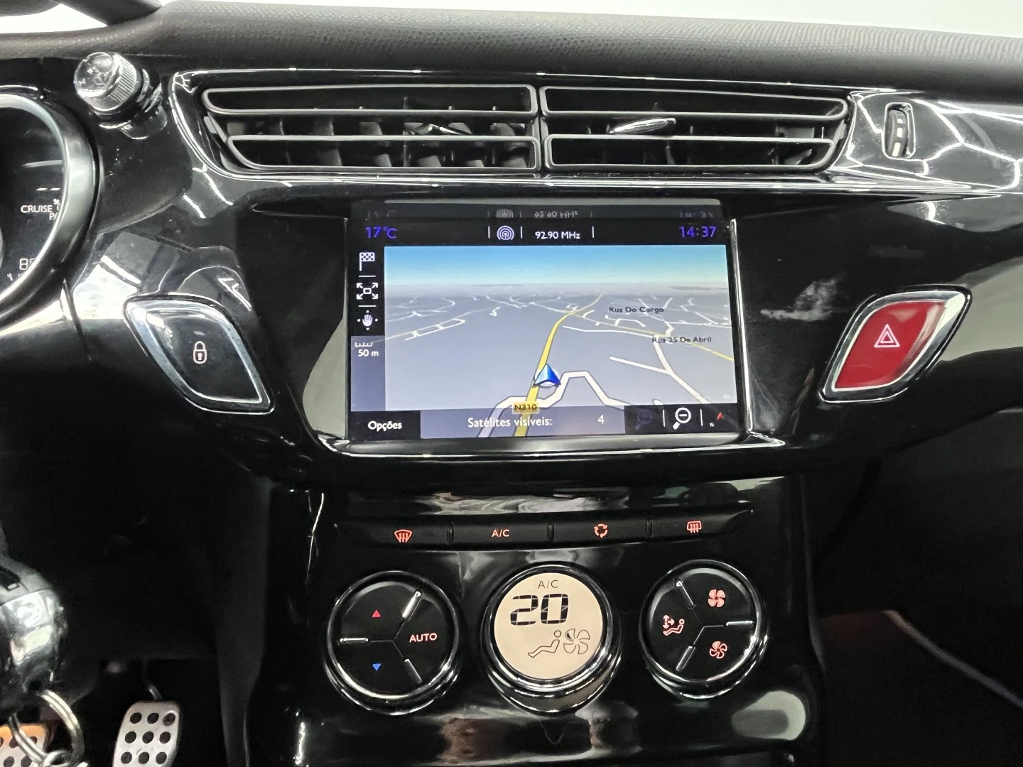 Citroën DS3 1.6 HDi Airdream So Chic