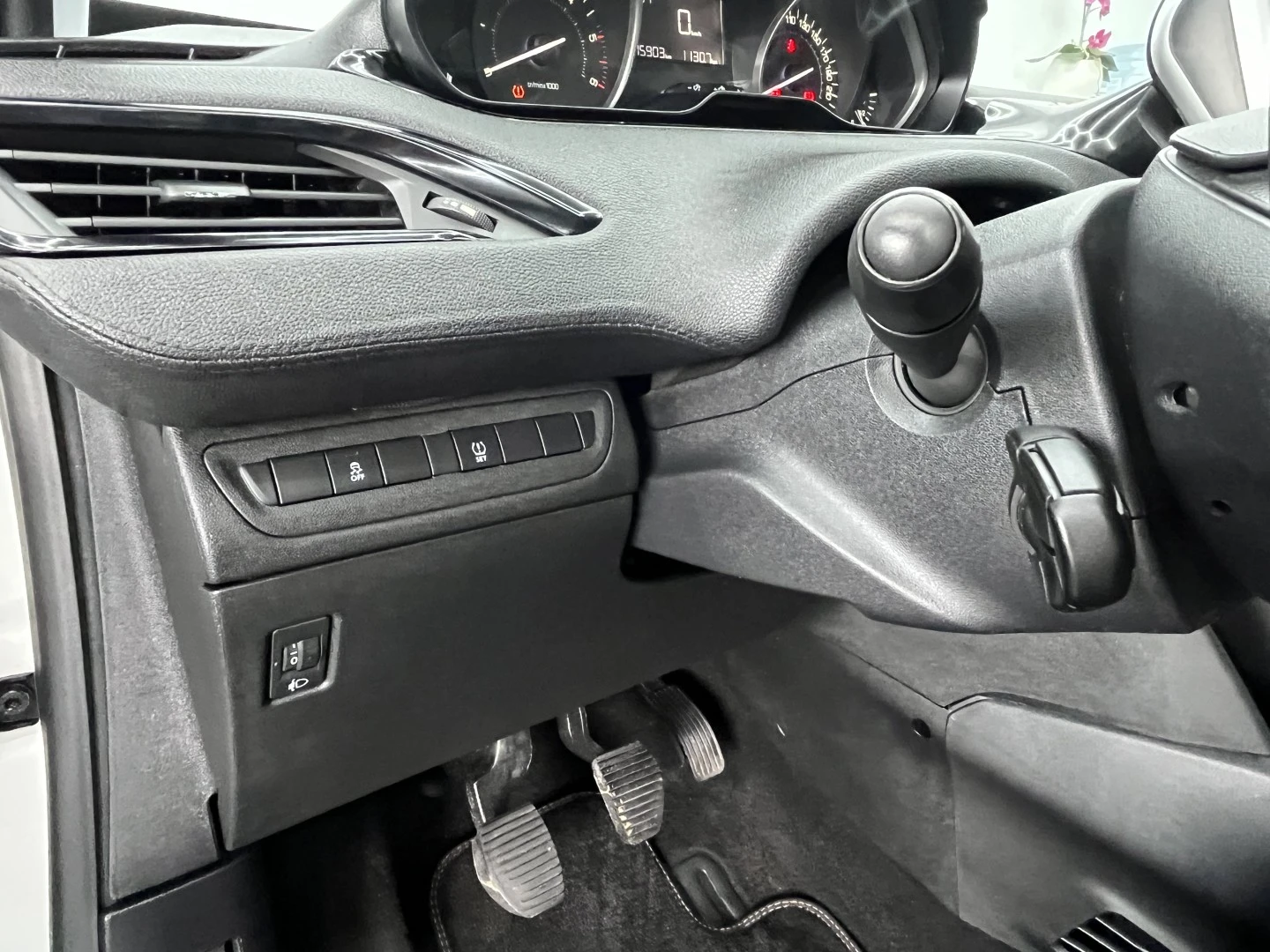 Peugeot 208 1.6 BlueHDi Active