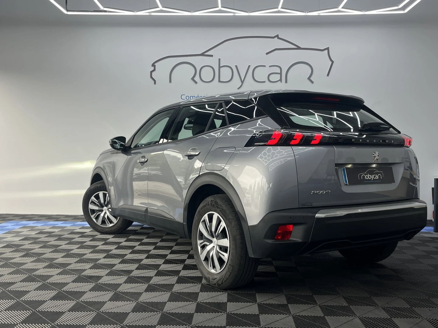 Peugeot 2008 1.2 PureTech Active Pack