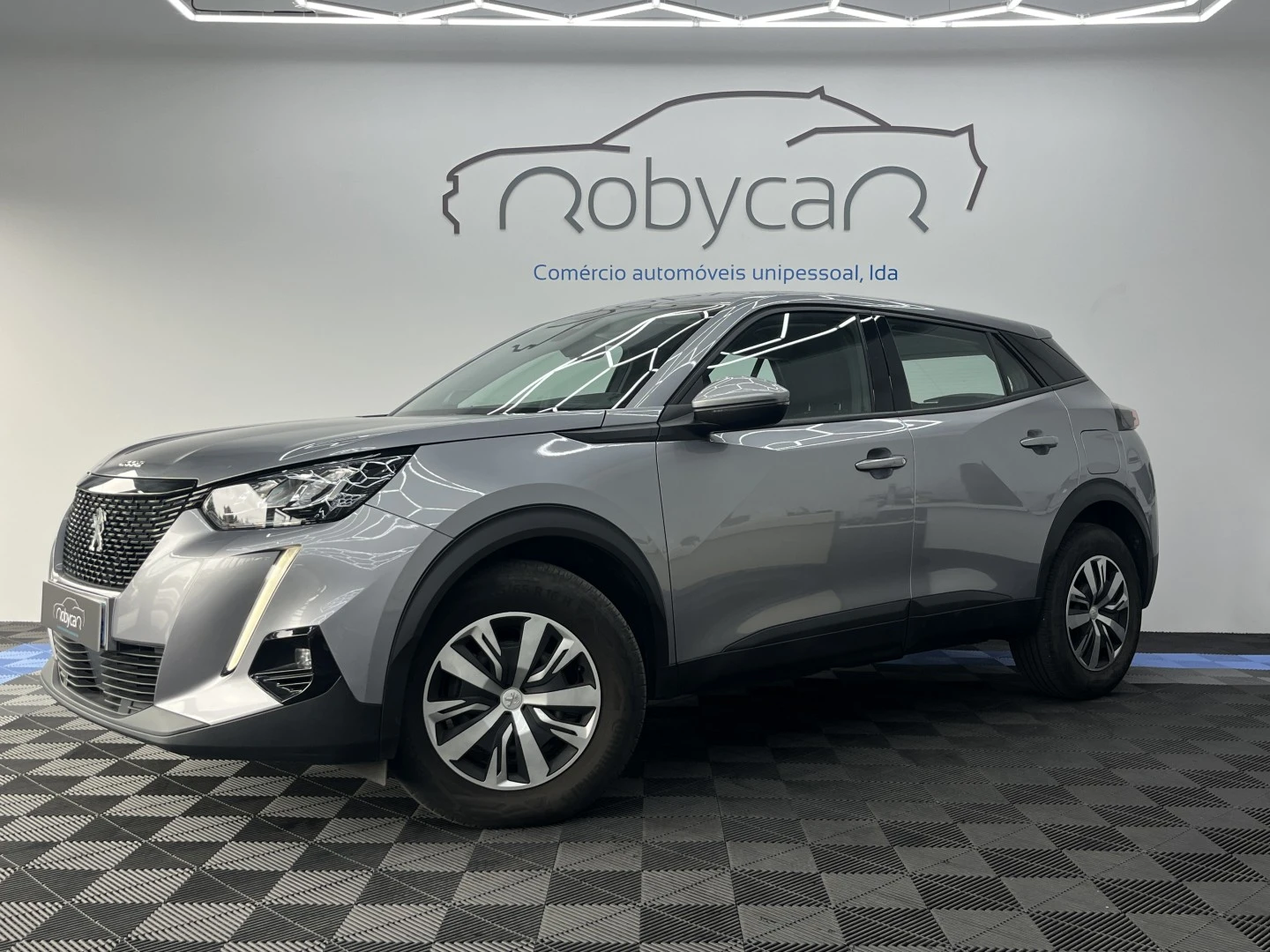 Peugeot 2008 1.2 PureTech Active Pack
