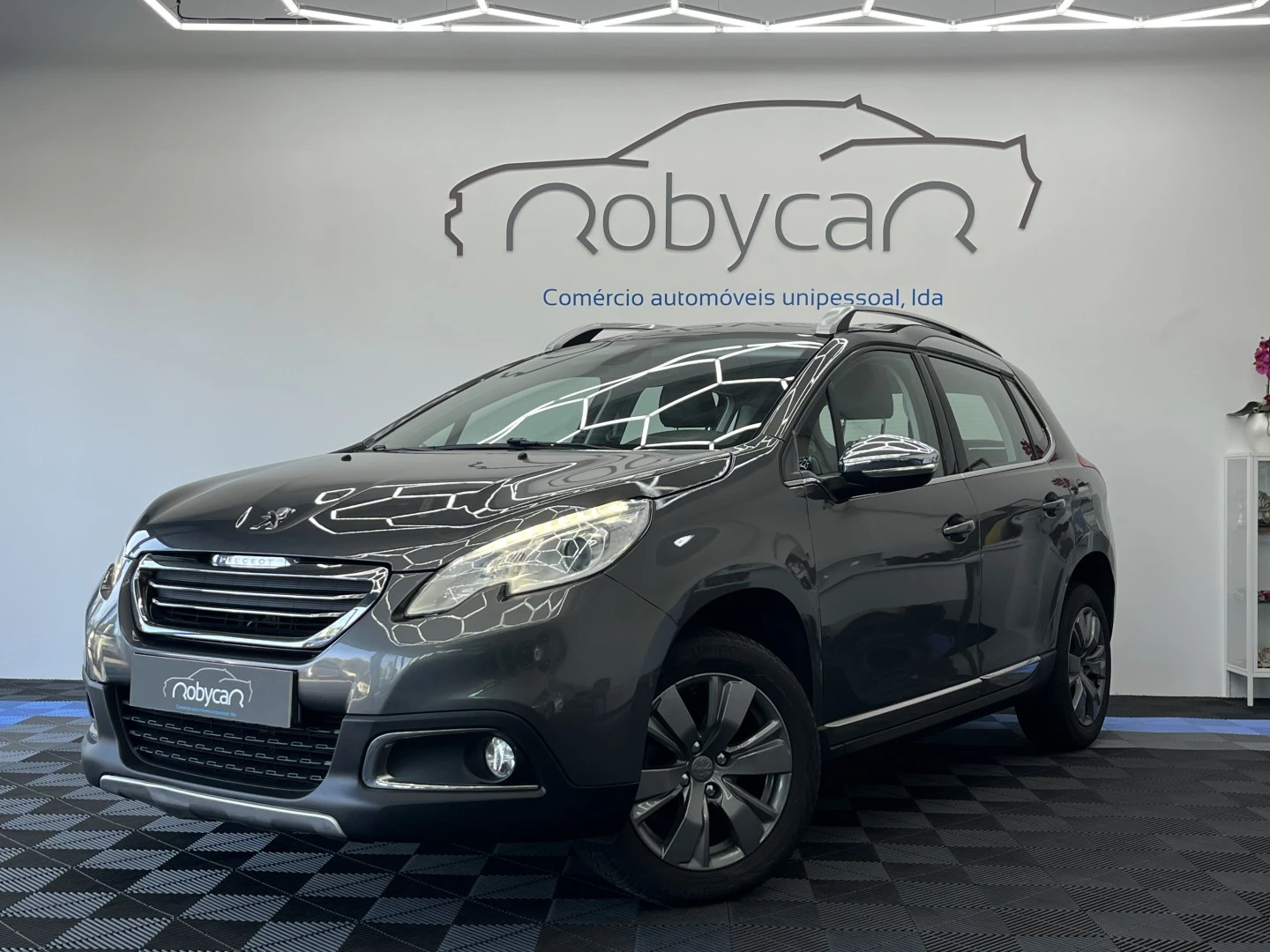 Peugeot 2008 1.2 PureTech Allure
