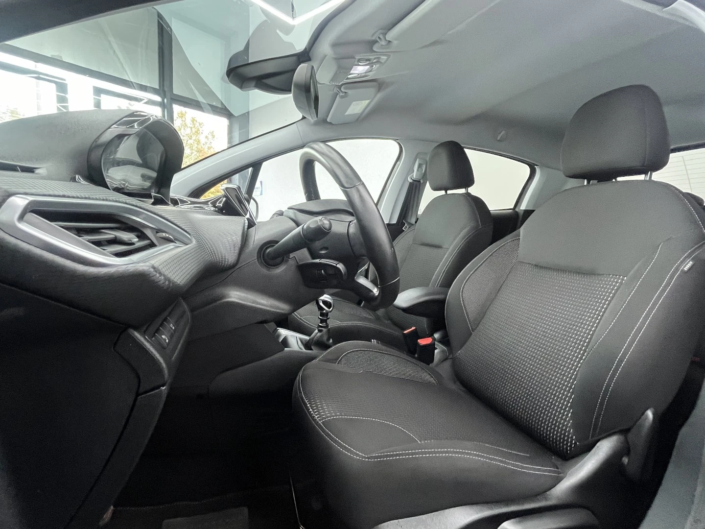 Peugeot 208 1.2 PureTech Allure