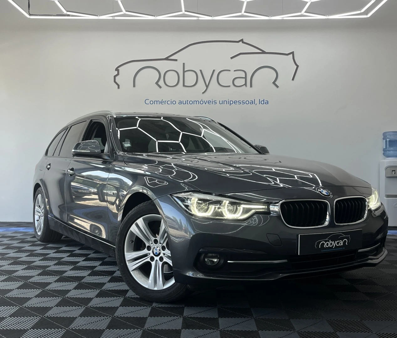 BMW 318 d Touring Line Sport Auto