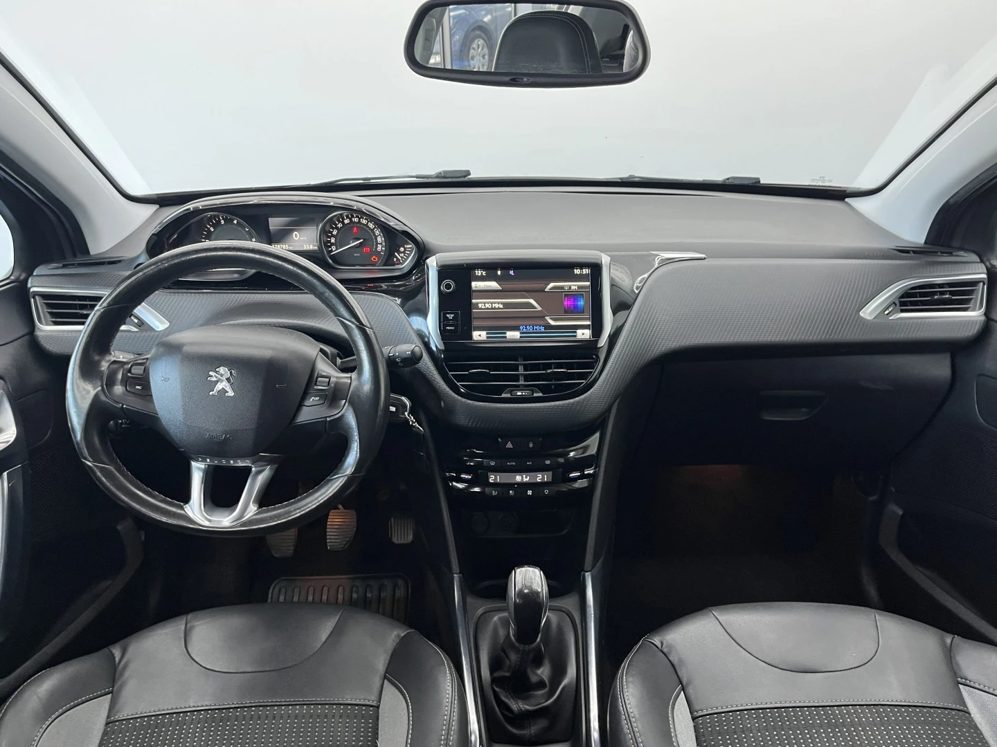 Peugeot 2008 1.2 PureTech Allure