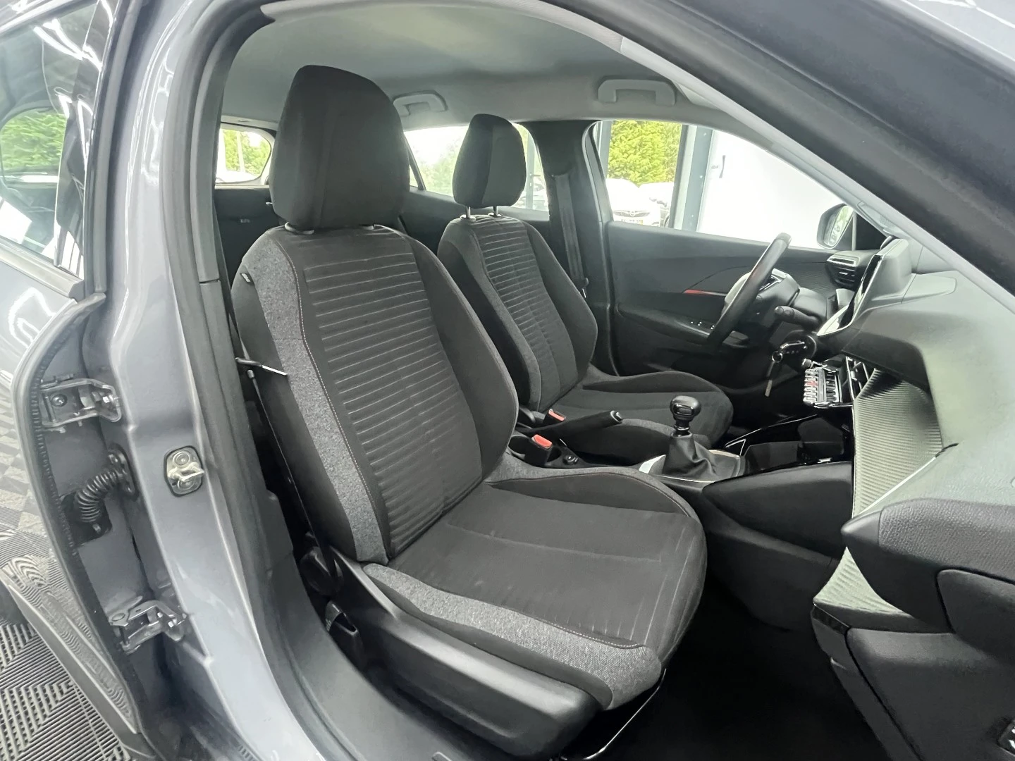 Peugeot 2008 1.2 PureTech Active Pack