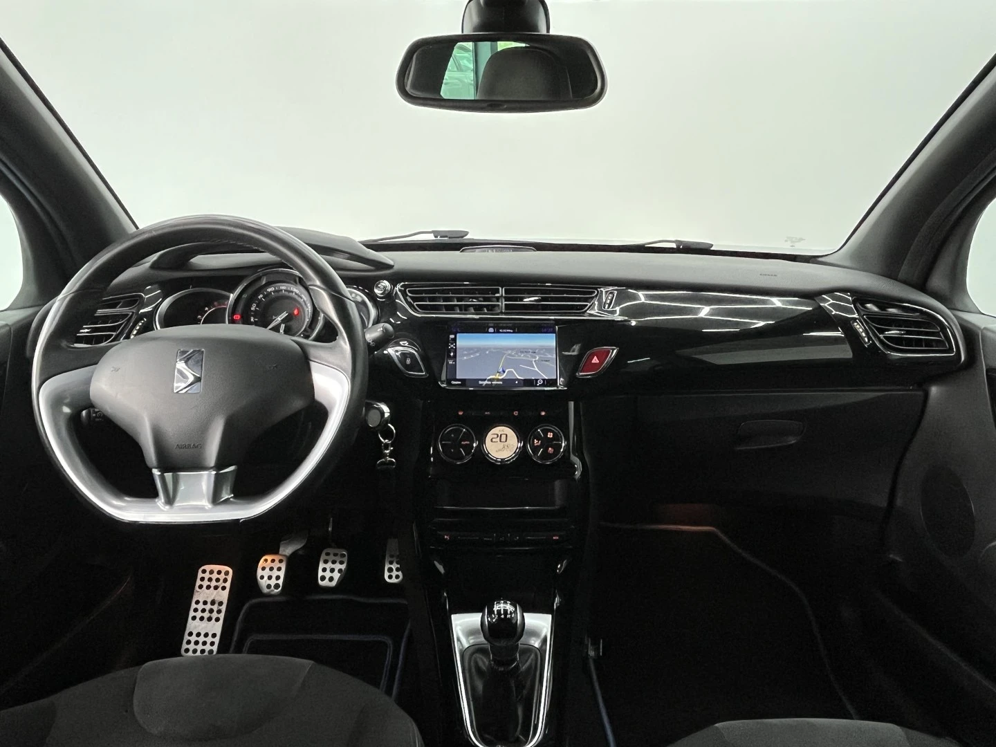 Citroën DS3 1.6 HDi Airdream So Chic