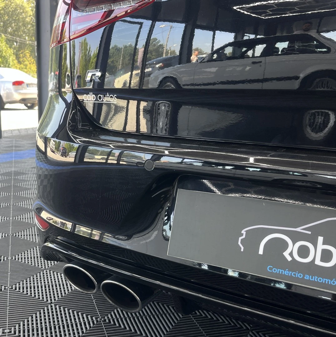 VW Golf 2.0 TSI R DSG