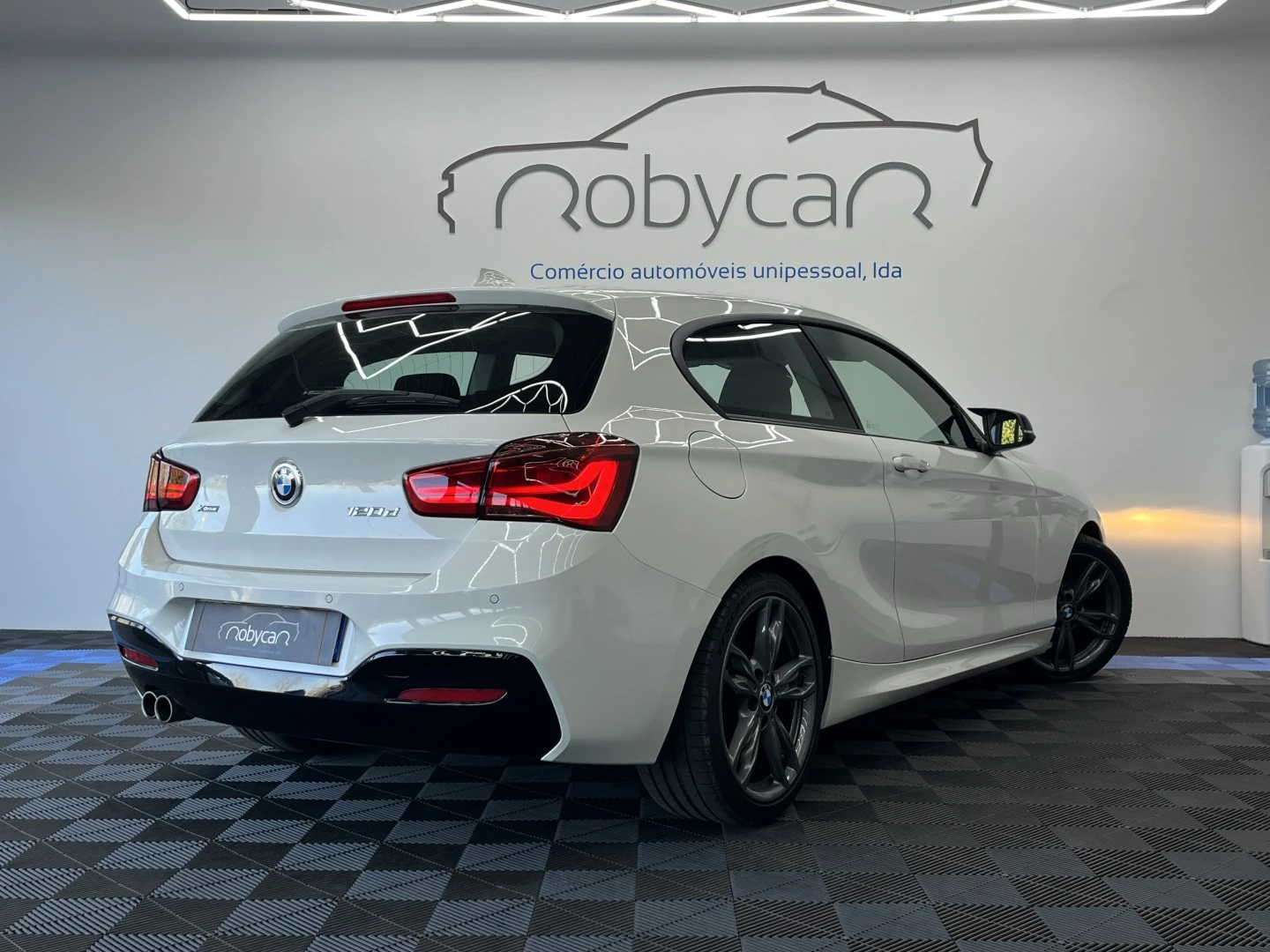 BMW 120 d xDrive Advantage