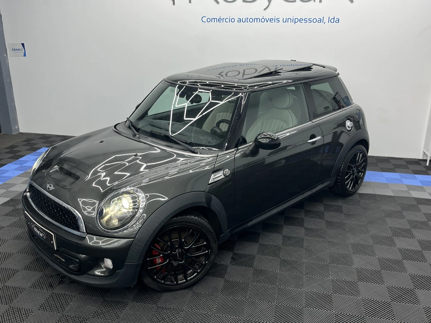 MINI 3 Portas John Cooper Works