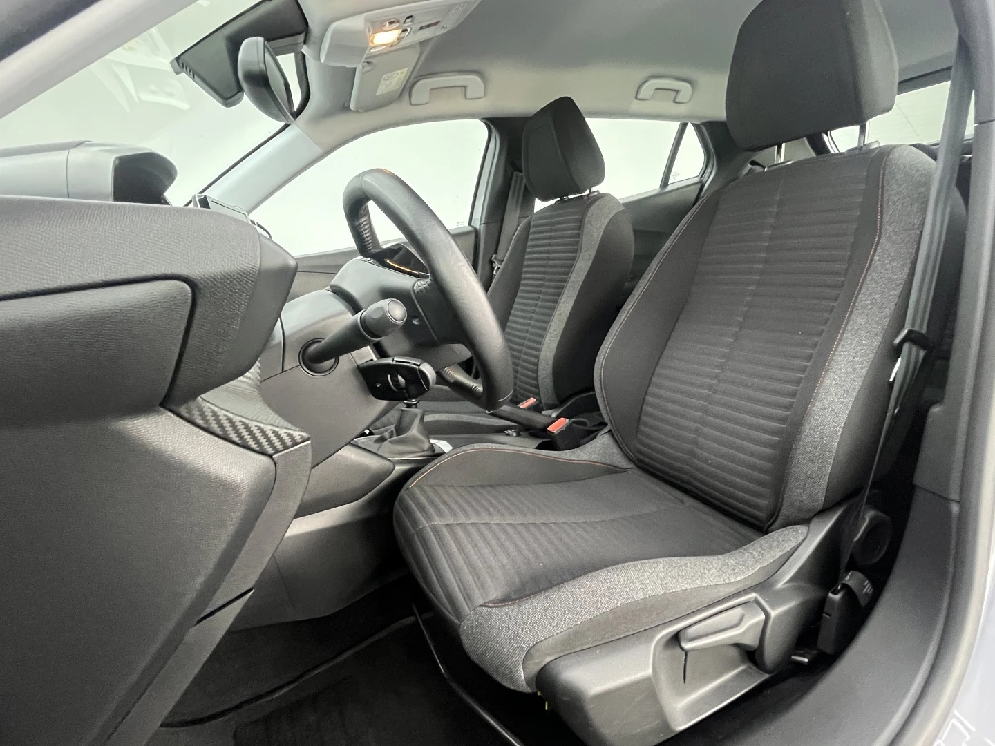 Peugeot 2008 1.2 PureTech Active Pack