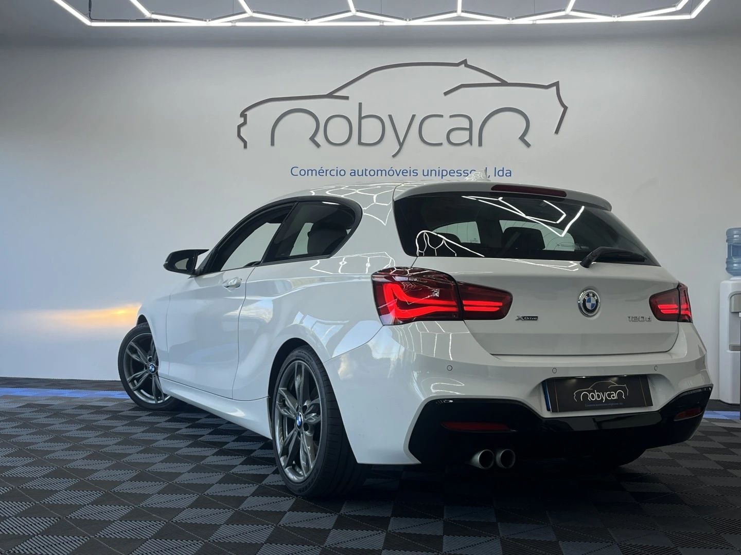 BMW 120 d xDrive Advantage