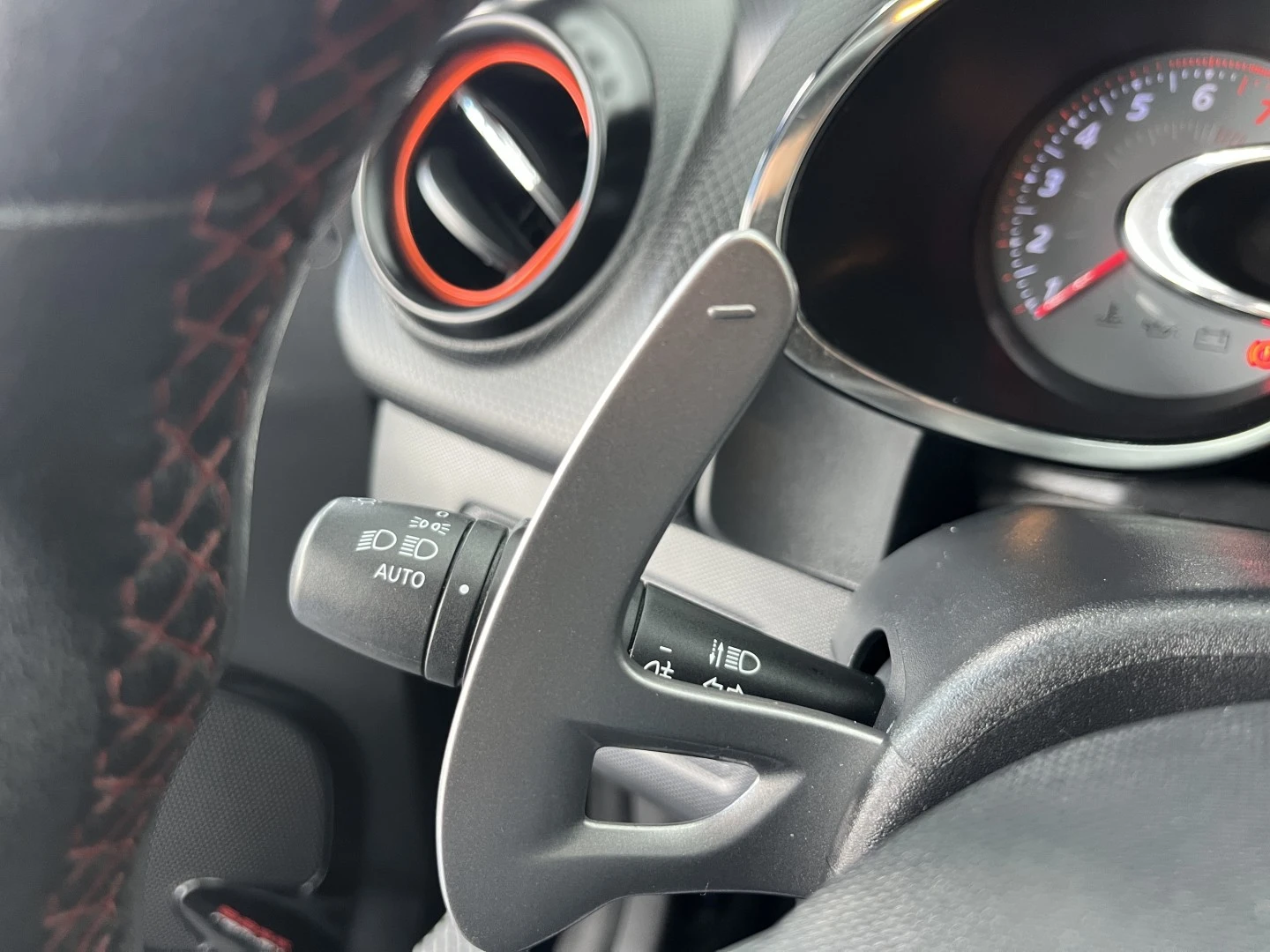 Renault Clio 1.6 T RS EDC