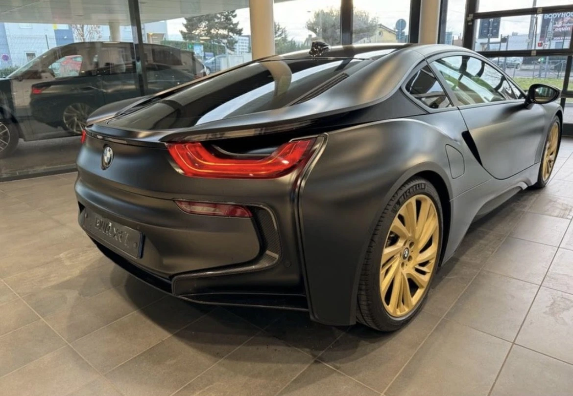 BMW i8 Standard