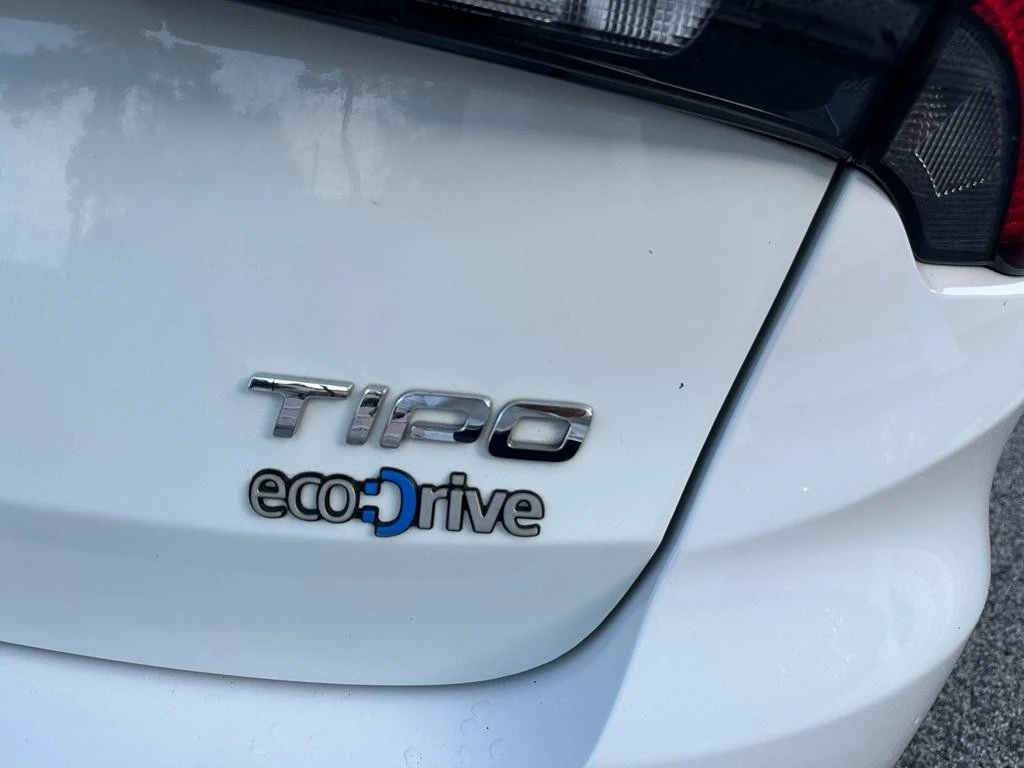 Fiat Tipo Station Wagon 1.4 T-Jet Business Line