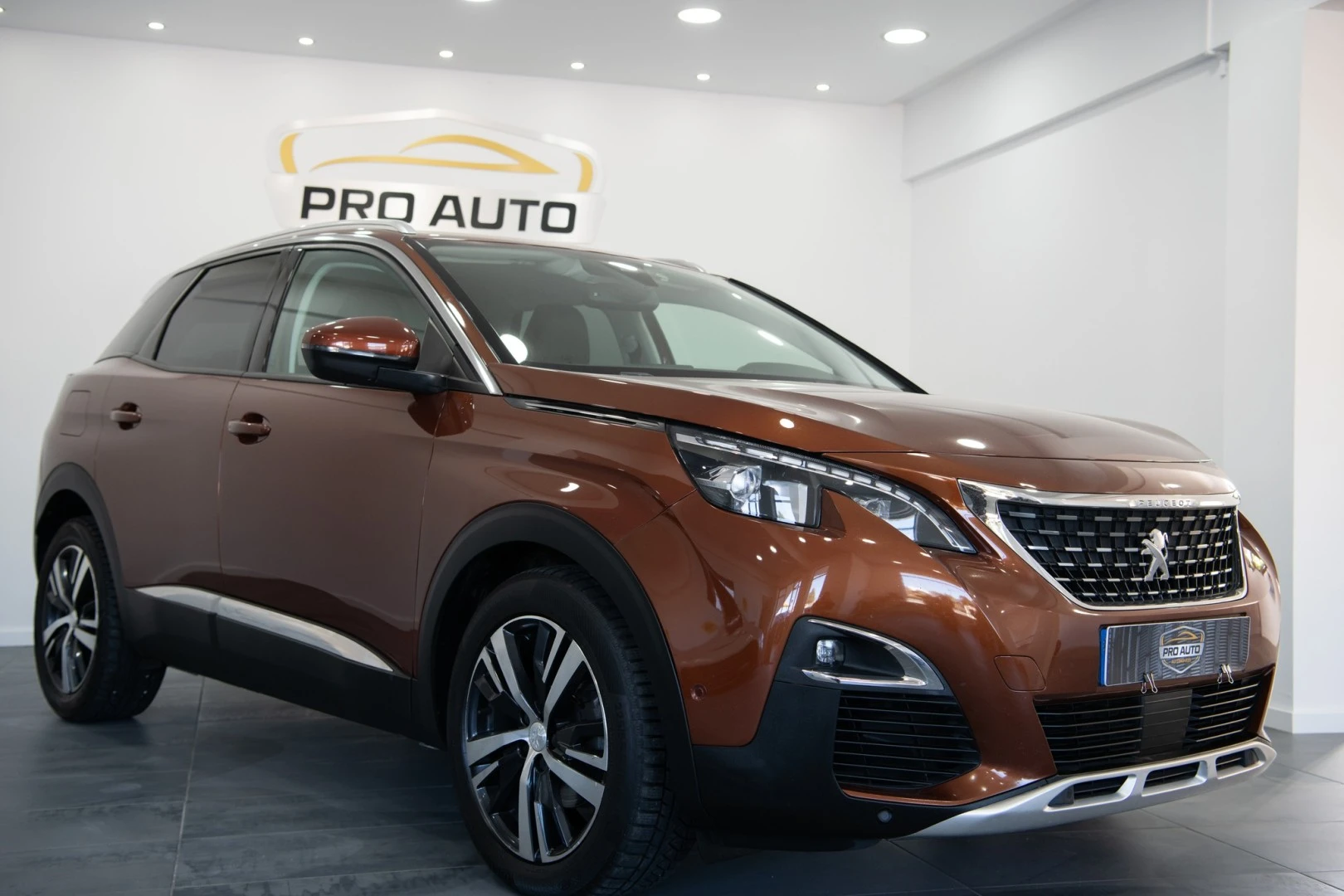 Peugeot 3008 1.5 BlueHDi Allure EAT8