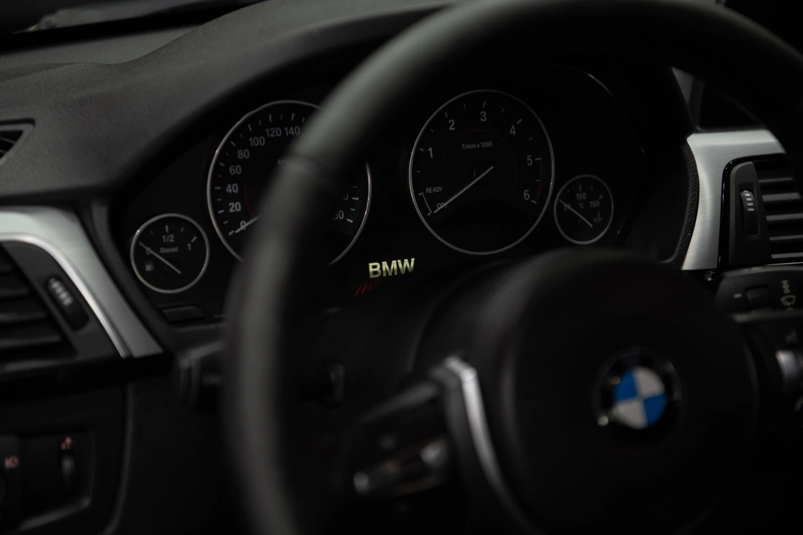 BMW 318 PACK M