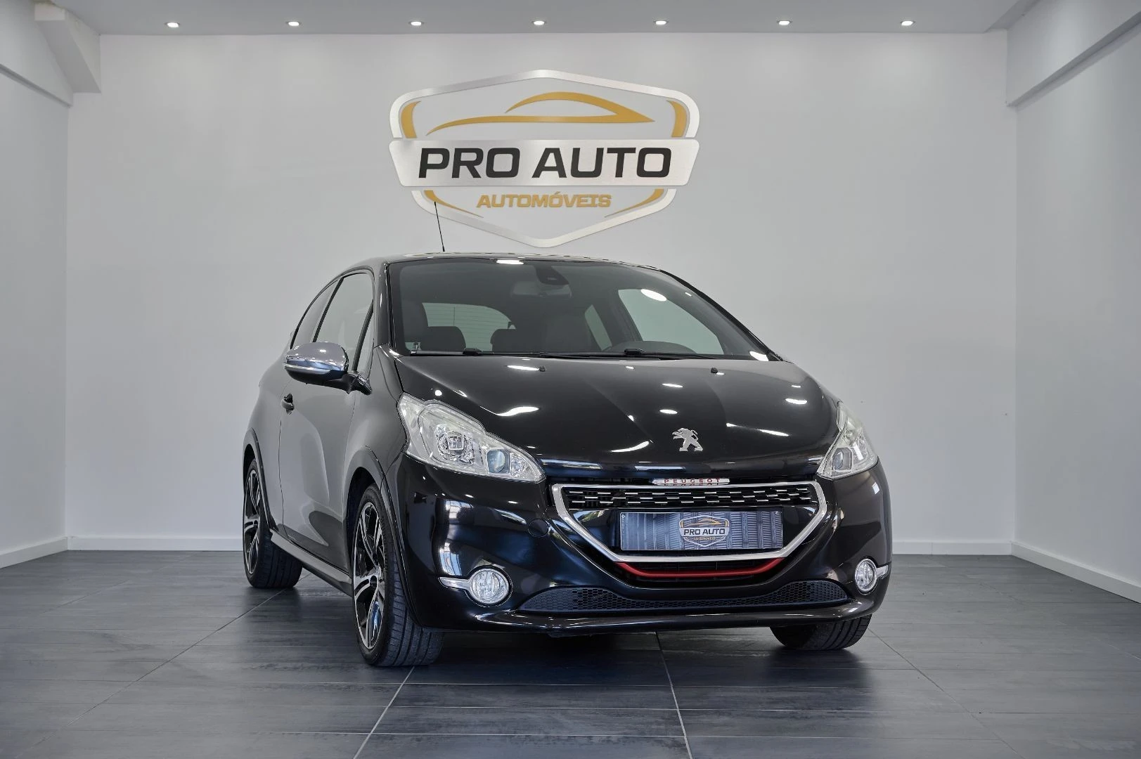 Peugeot 208 1.6 THP GTi