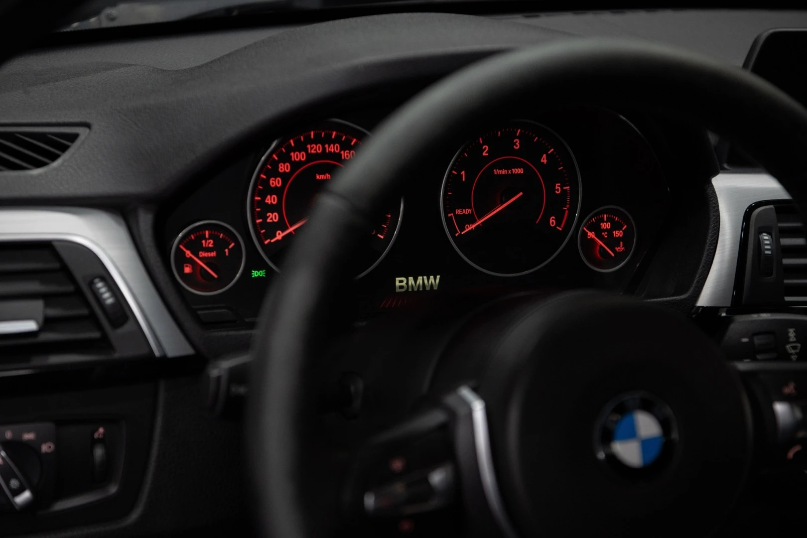 BMW 318 PACK M