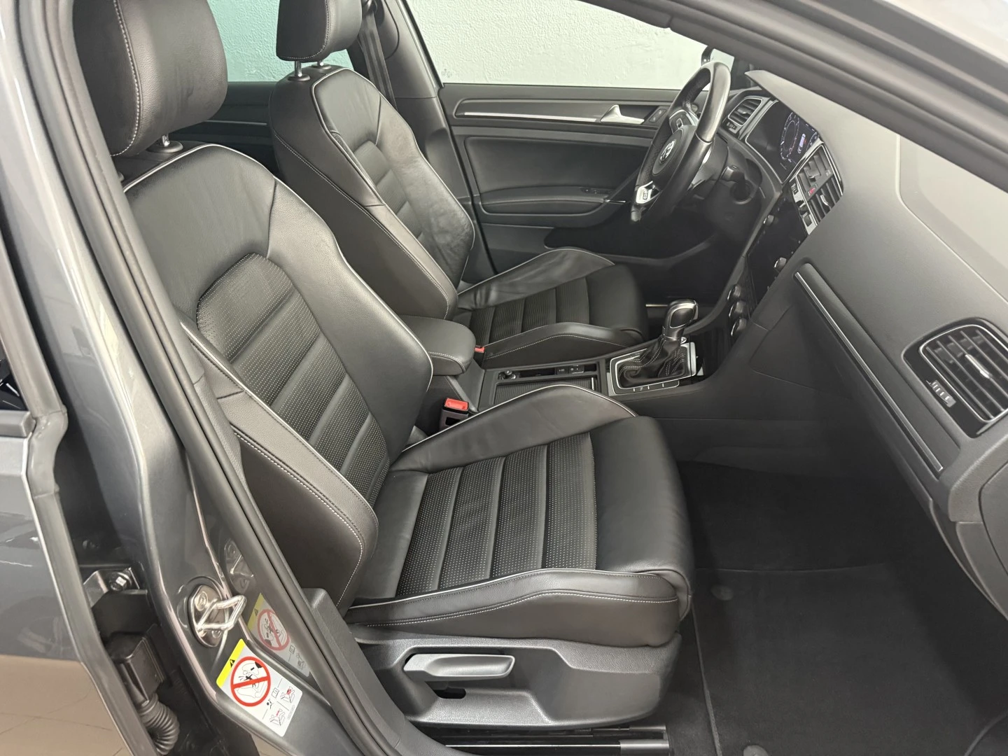 VW Golf 2.0 TDI GTD DSG