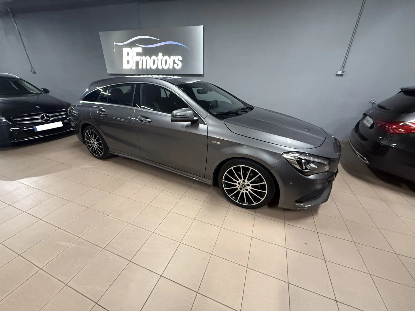 Mercedes-Benz CLA 180 d Shooting Brake AMG Line Aut.
