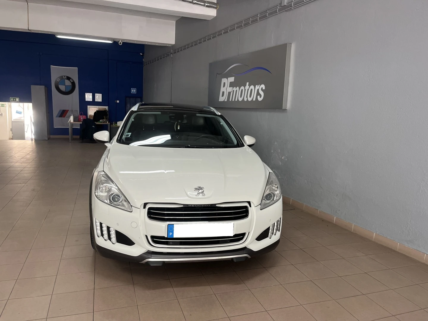 Peugeot 508 2.0 HDi Hybrid4 2-Tronic