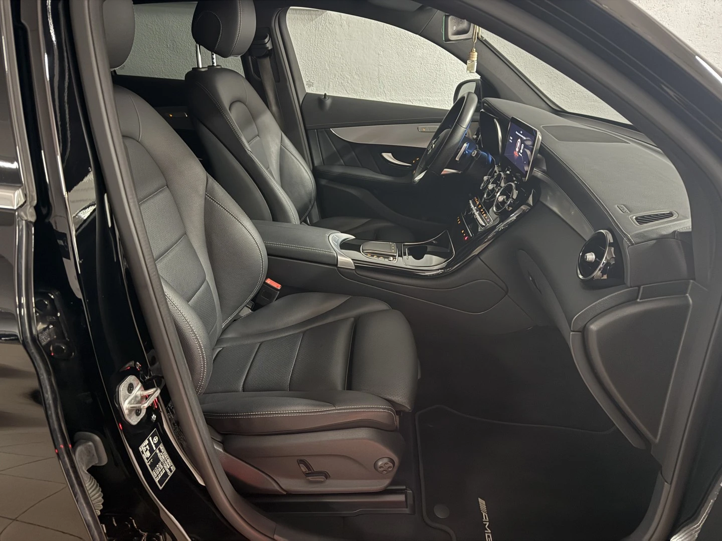 Mercedes-Benz GLC 300 de Coupe AMG 4 Matic