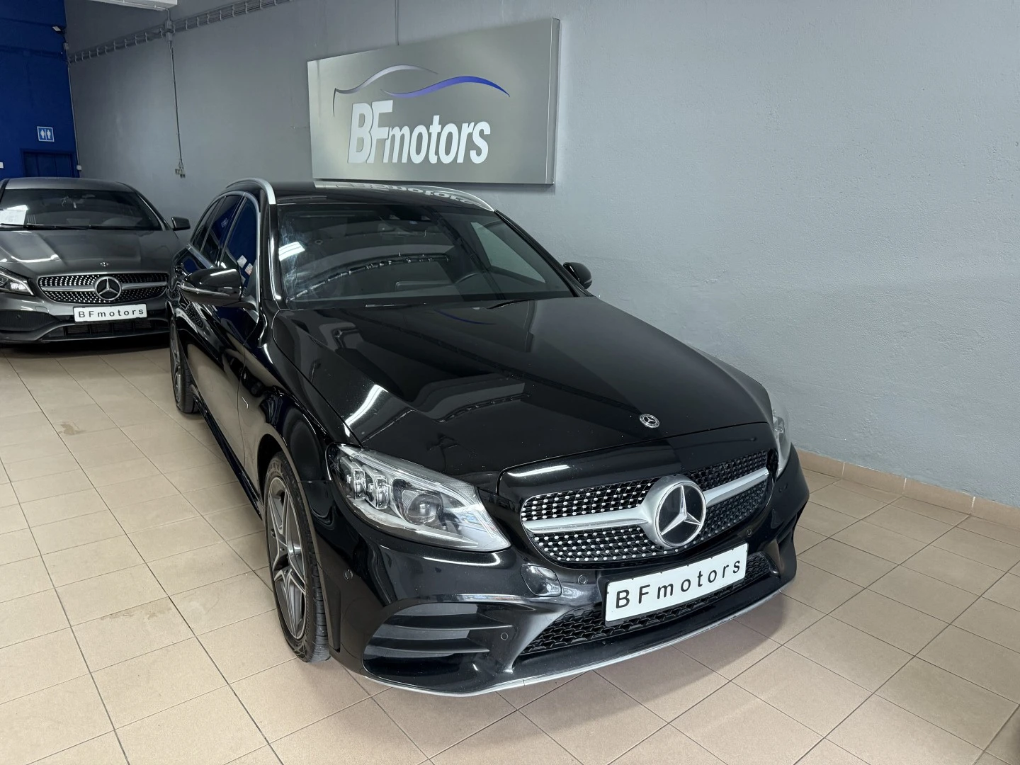 Mercedes-Benz C 300 de AMG Line