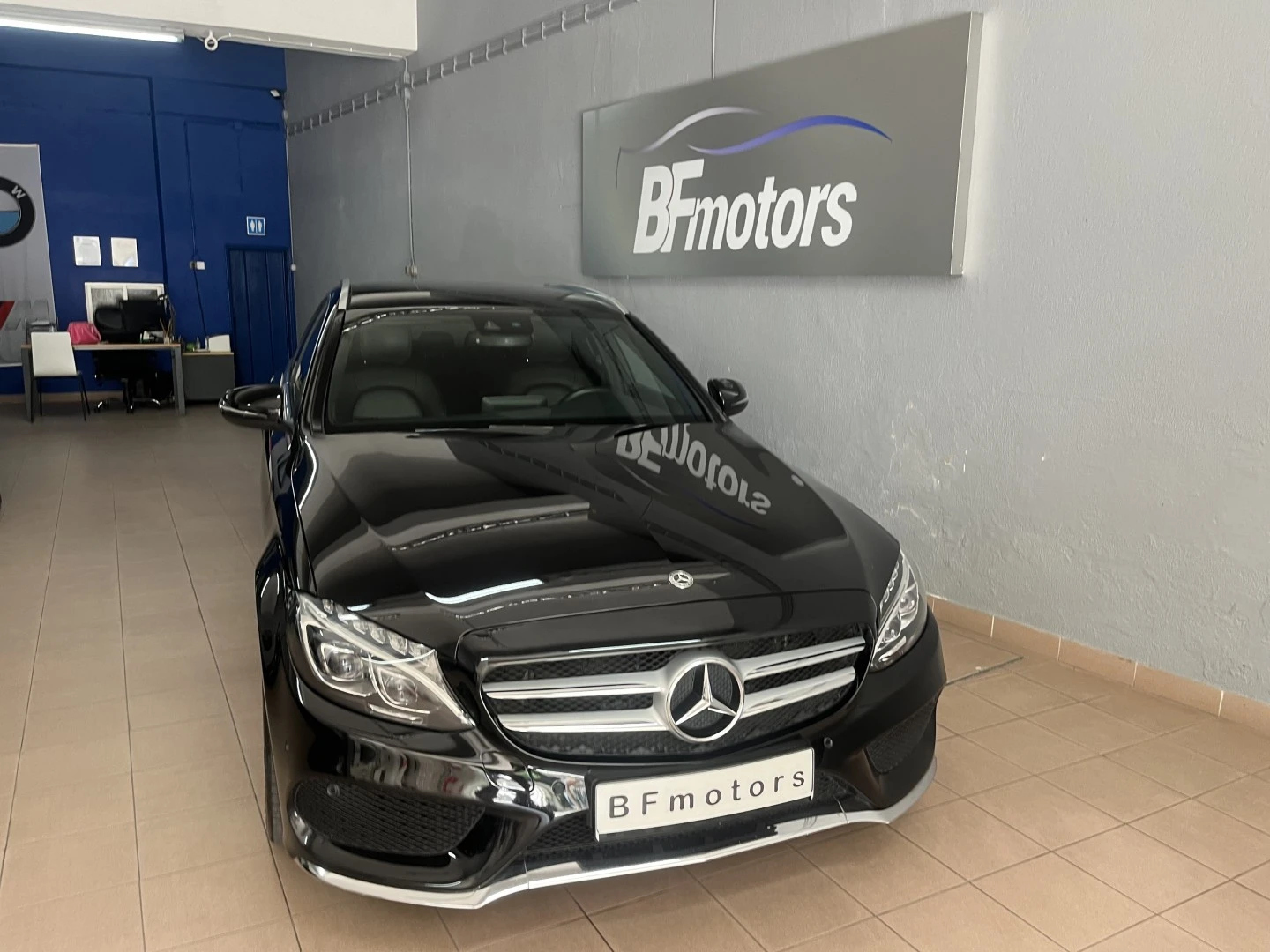 Mercedes-Benz C 220 d Station 9G-TRONIC AMG Line
