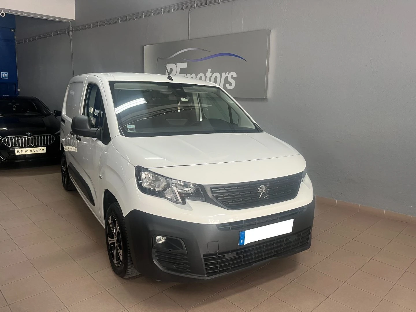 Peugeot Partner 1.6 BlueHDi Confort