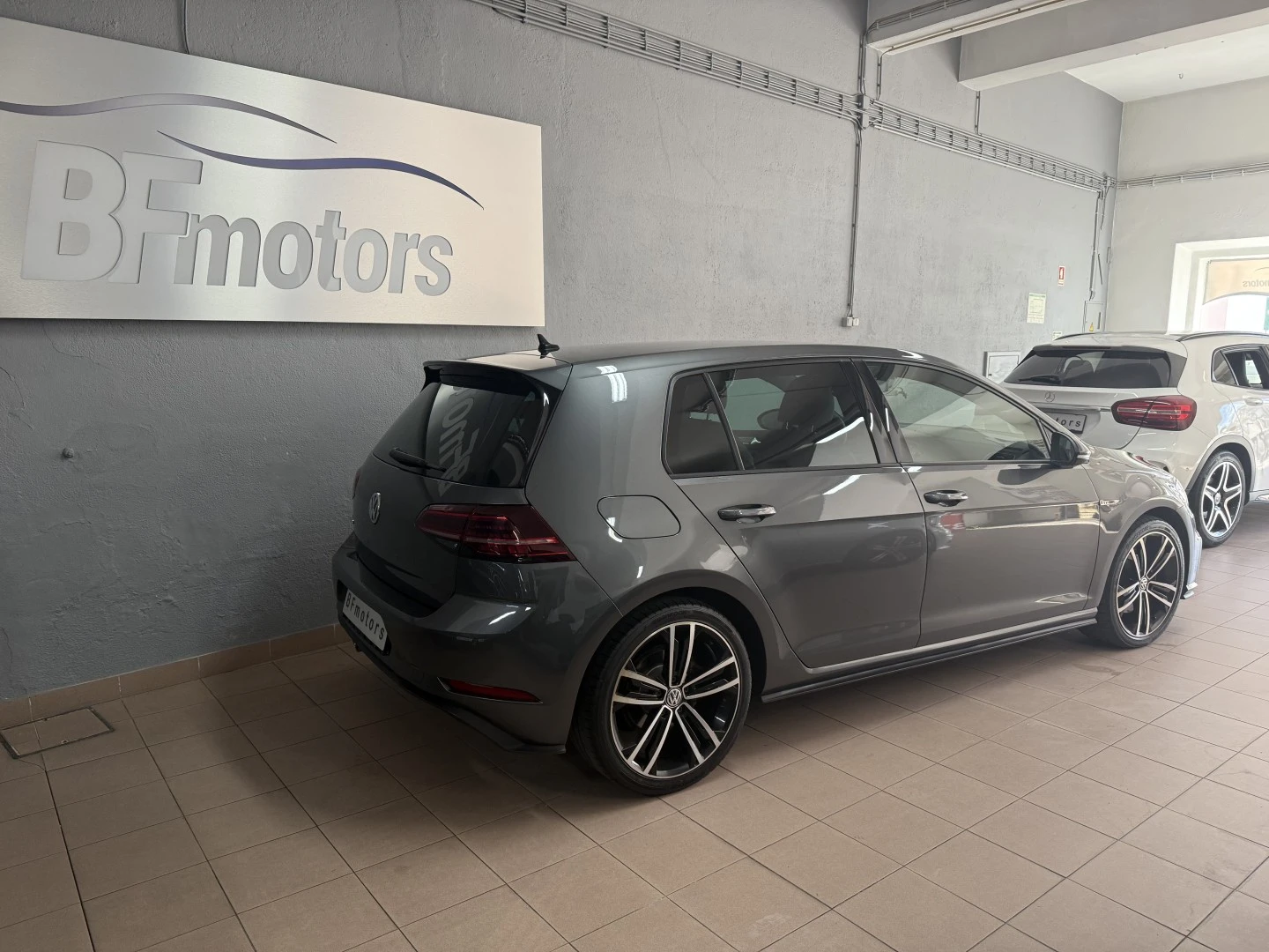 VW Golf 2.0 TDI GTD DSG