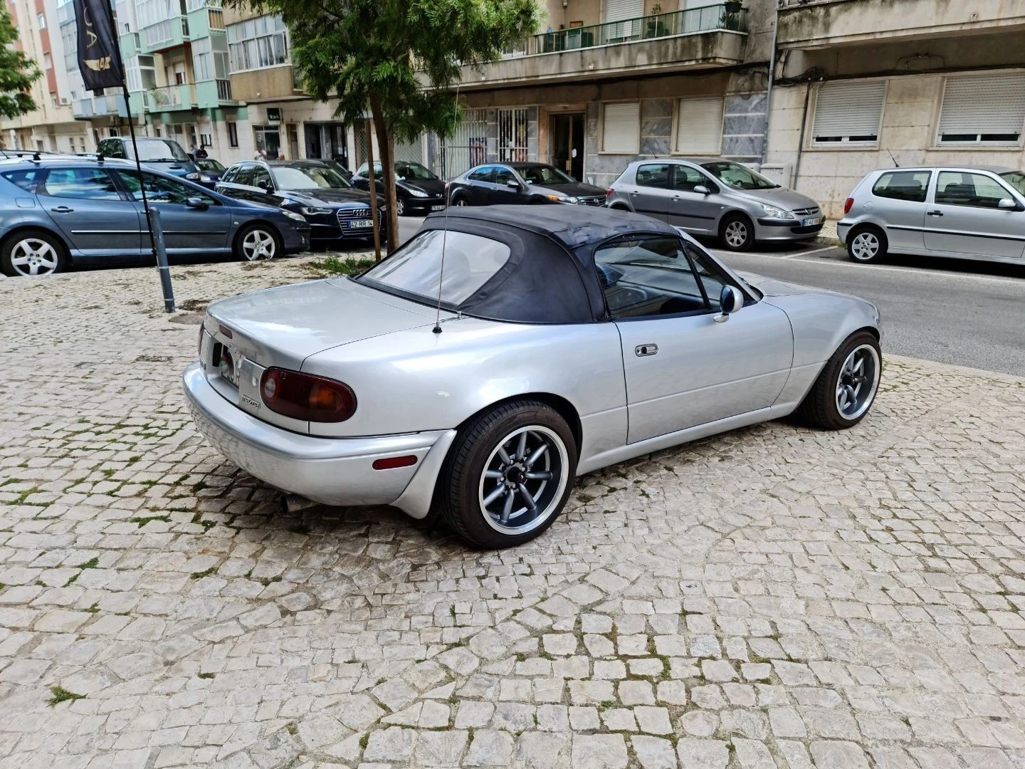 Mazda MX-5 1.6