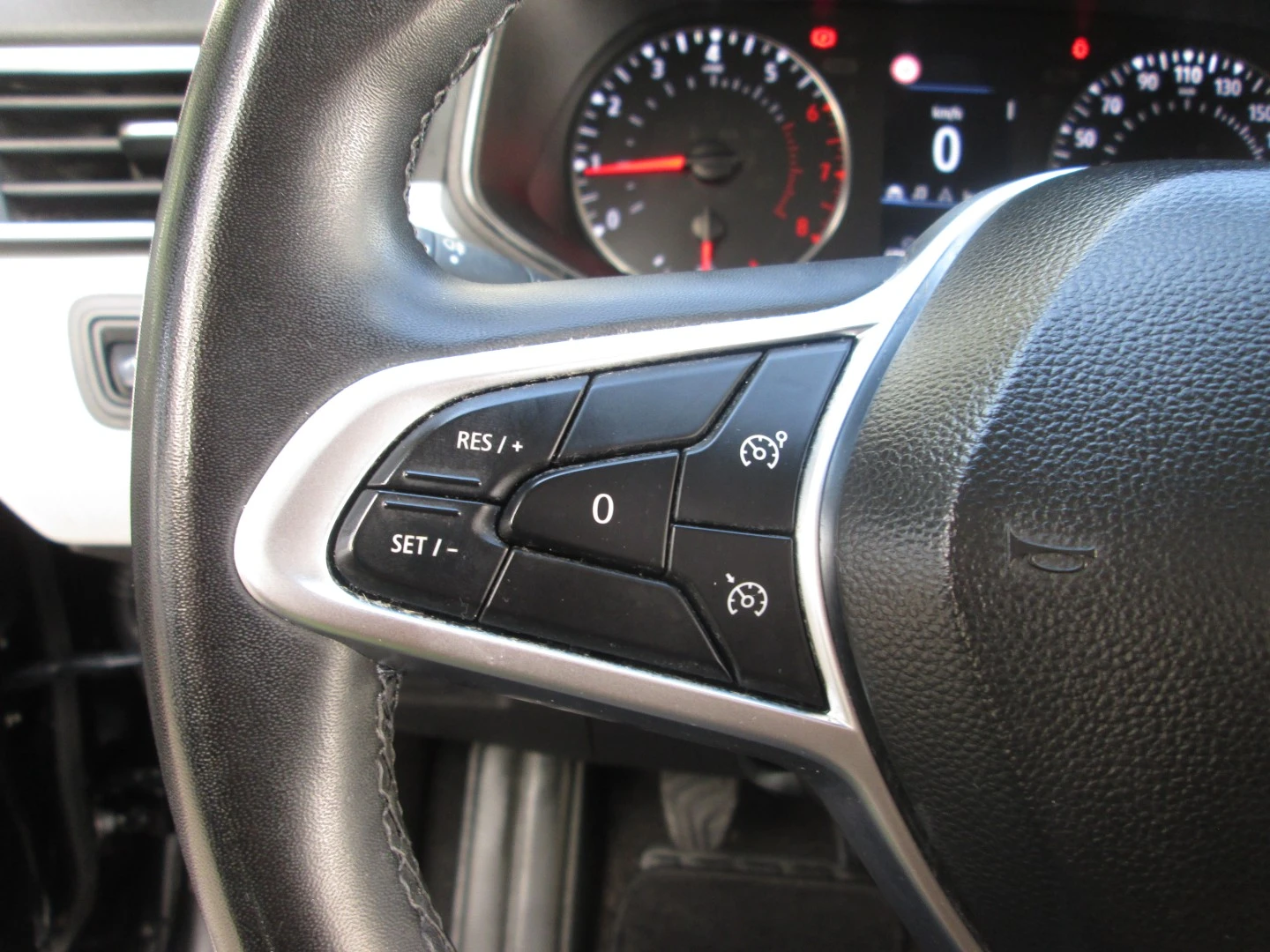 Renault Clio 1.0 TCe Evolution Bi-Fuel