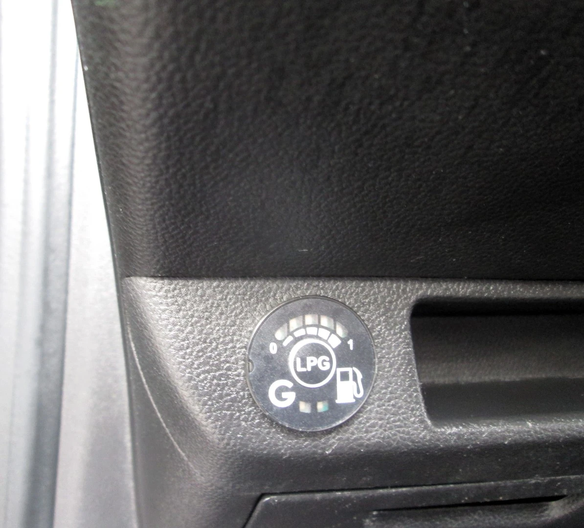 Renault Clio 1.0 TCe Evolution Bi-Fuel